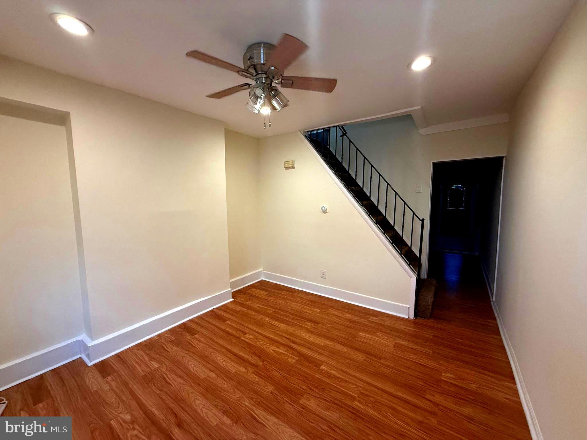 PORT RICHMOND - Residential