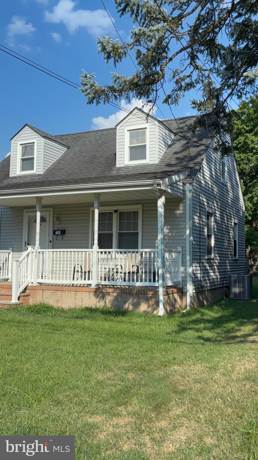 48 REDWOOD AVENUE