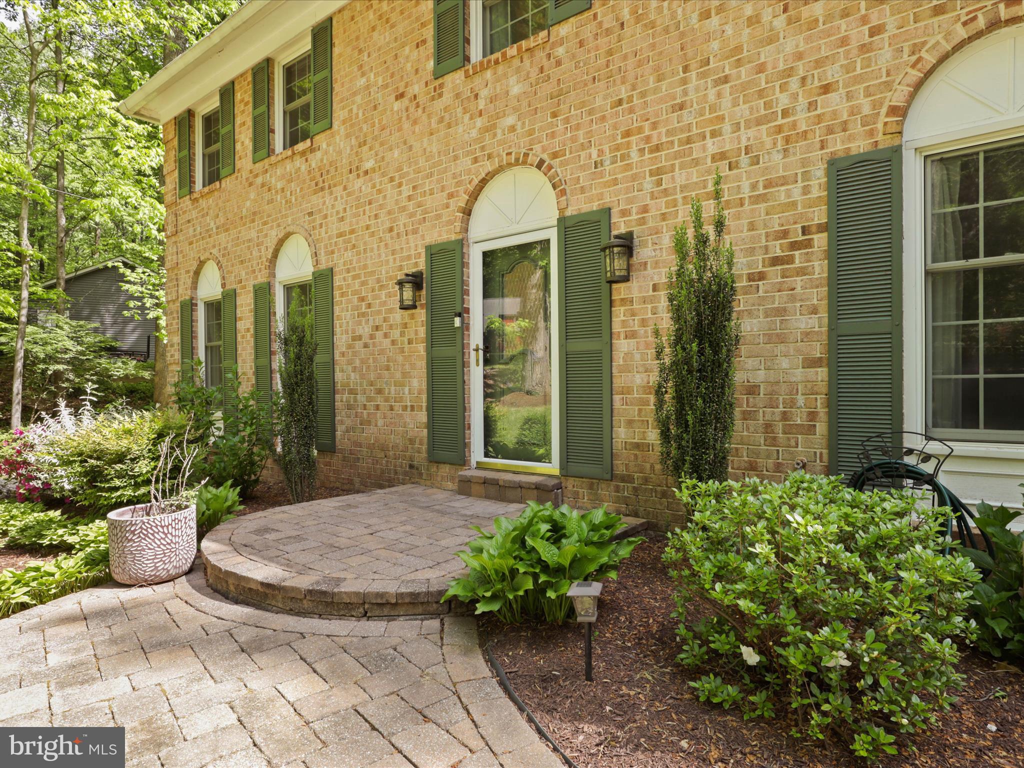 LAKE FAIRFAX ESTATES - Residential