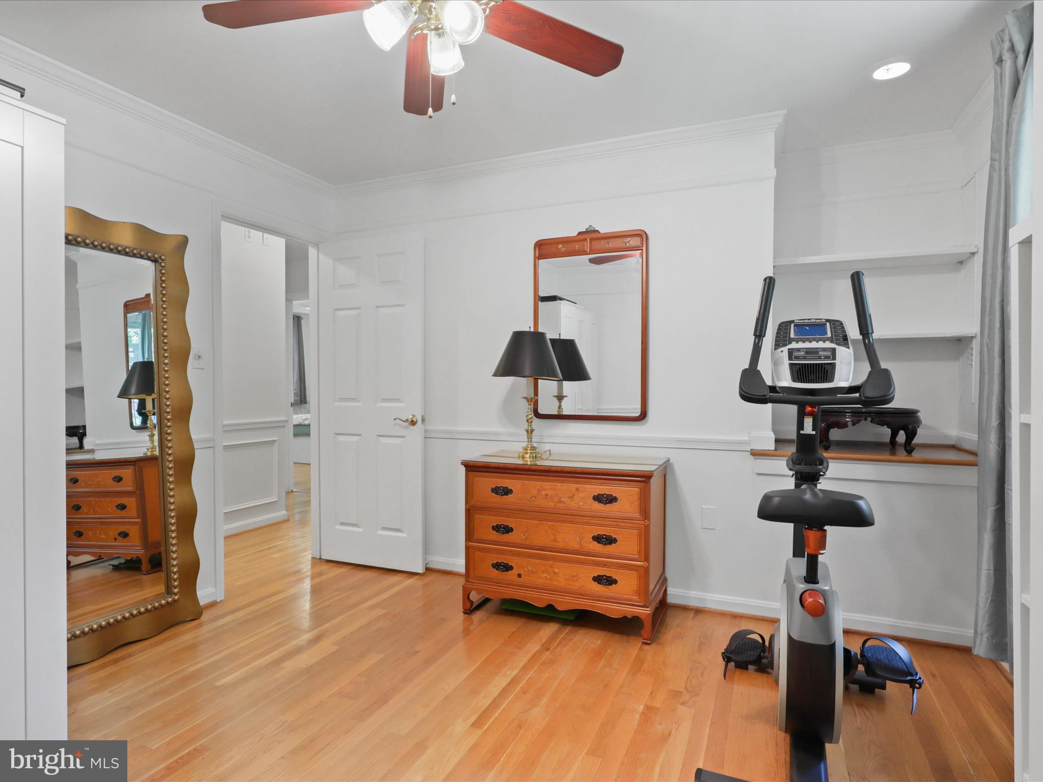 LAKE FAIRFAX ESTATES - Residential