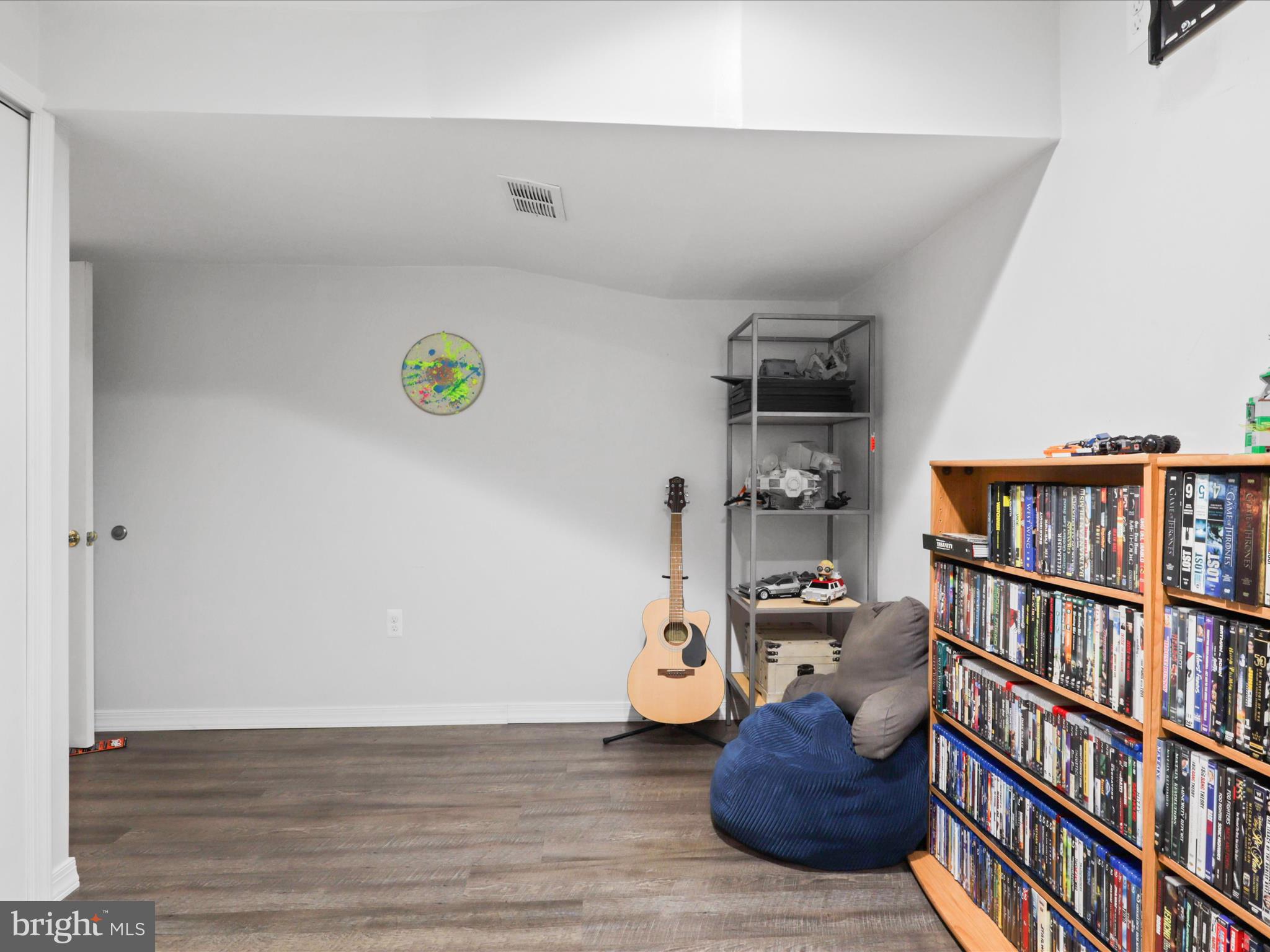 LAKE FAIRFAX ESTATES - Residential