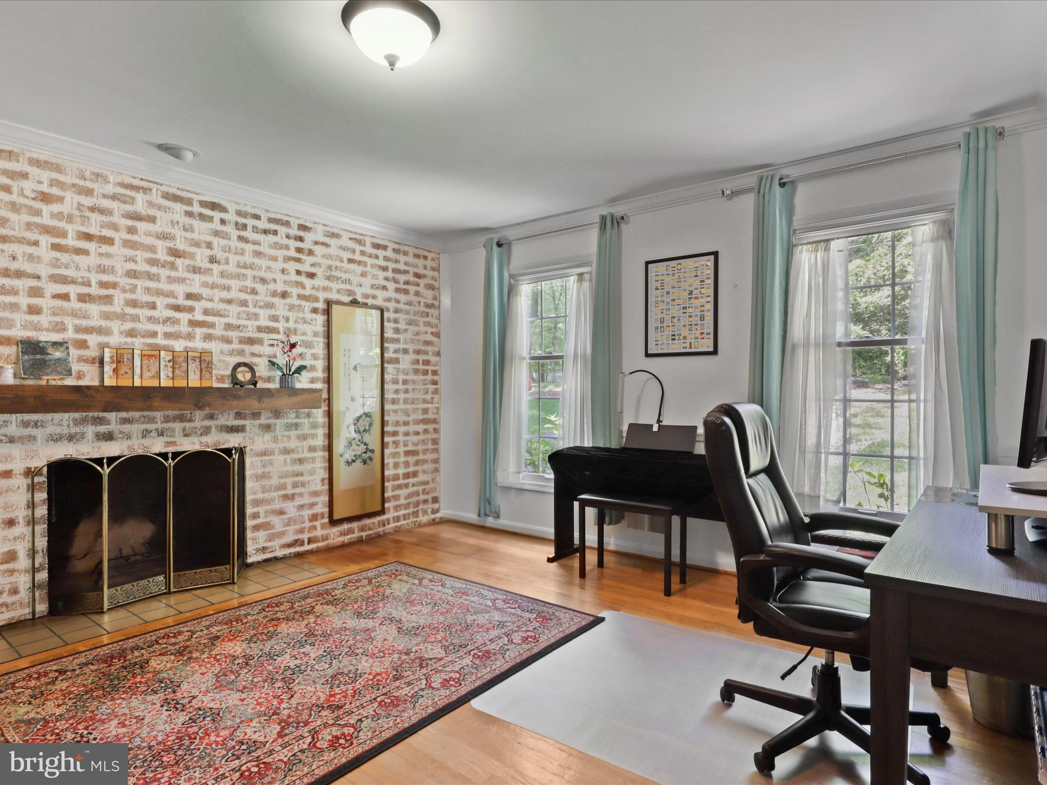 LAKE FAIRFAX ESTATES - Residential