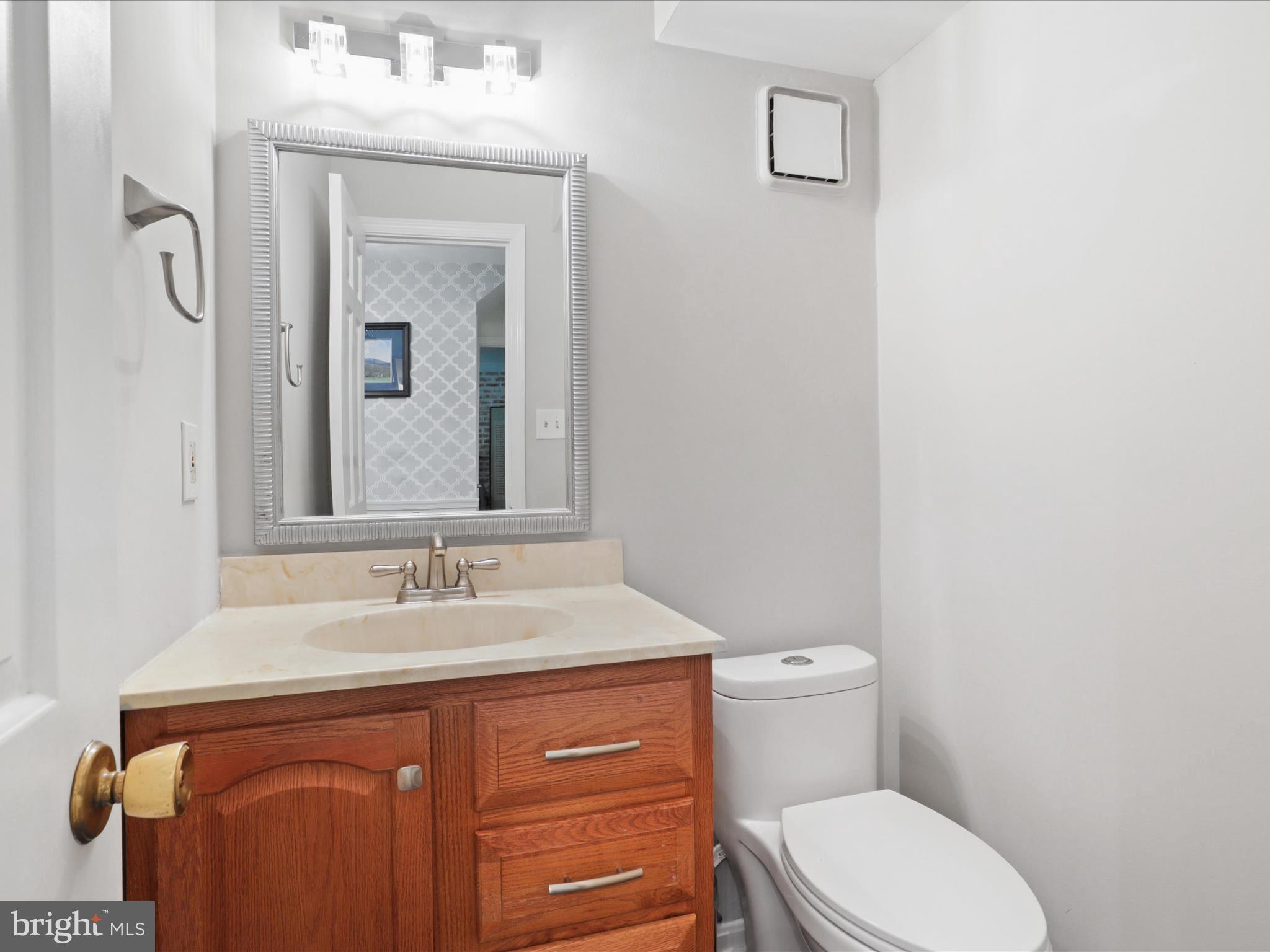 LAKE FAIRFAX ESTATES - Residential