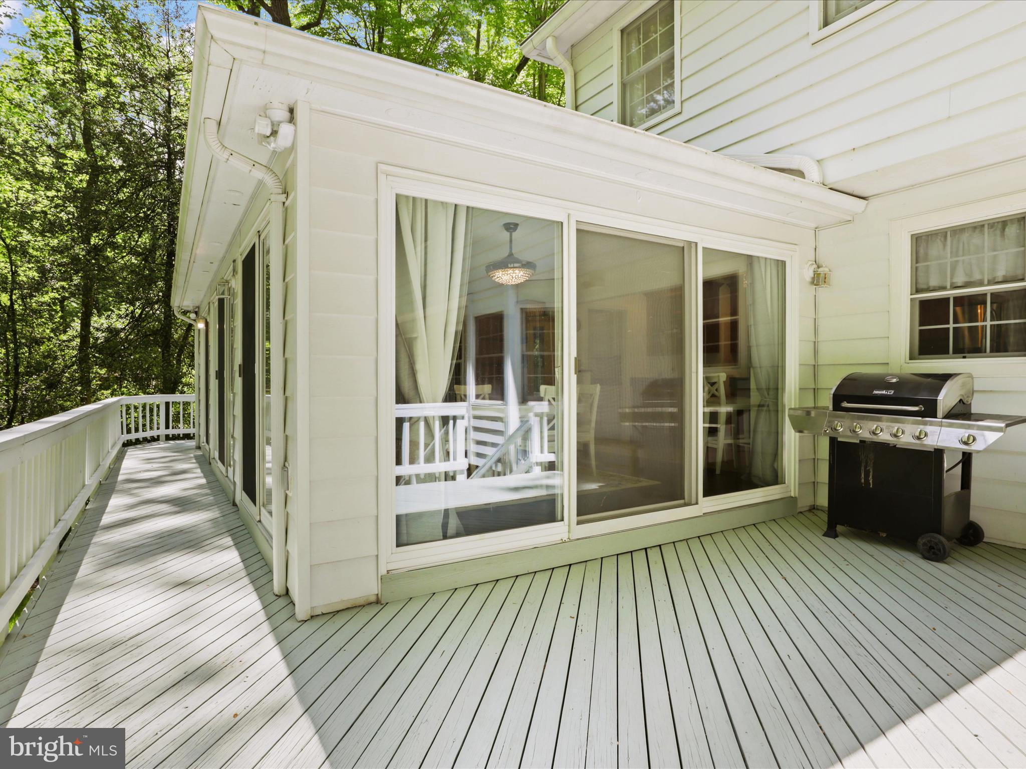 LAKE FAIRFAX ESTATES - Residential