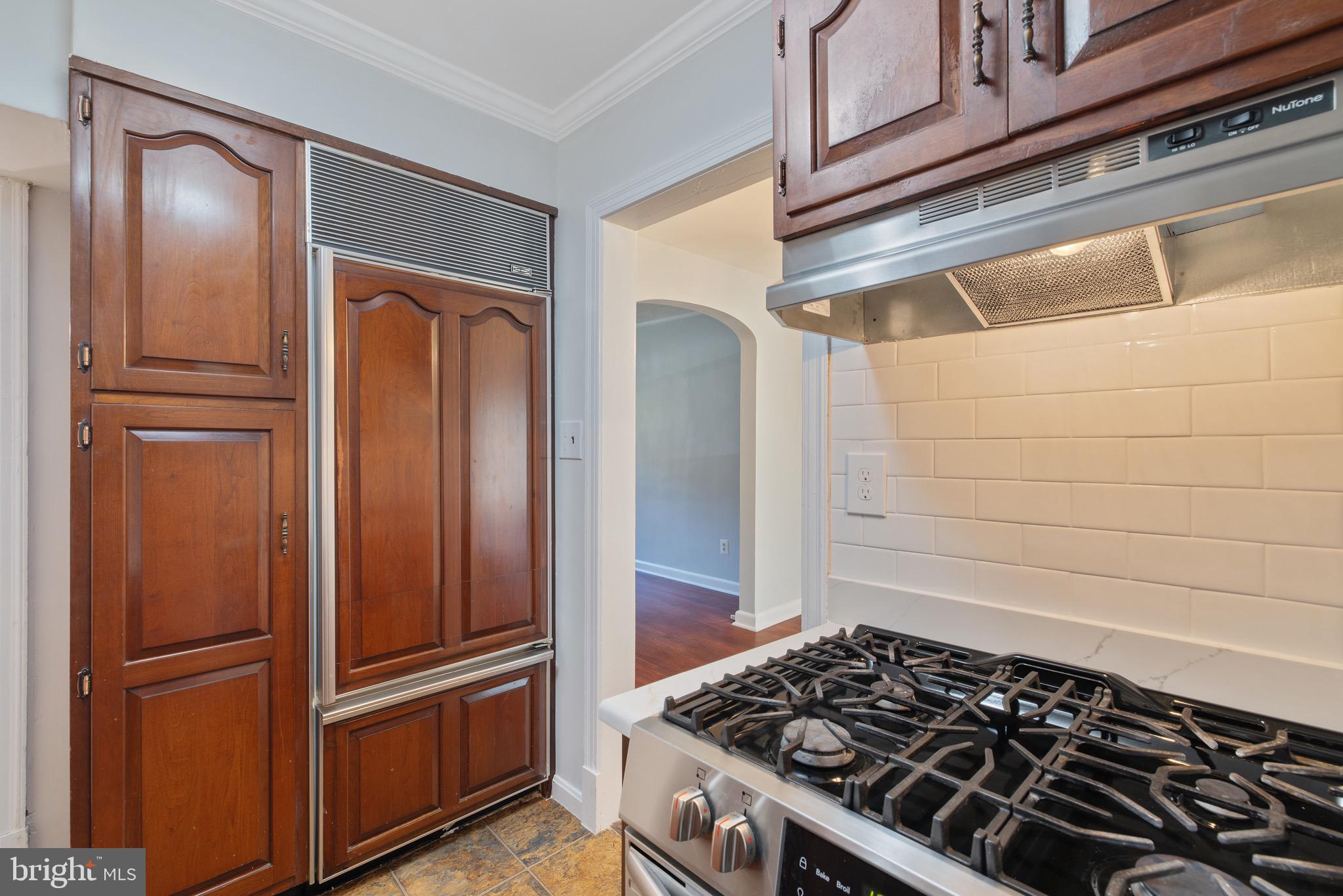 TAKOMA - Residential