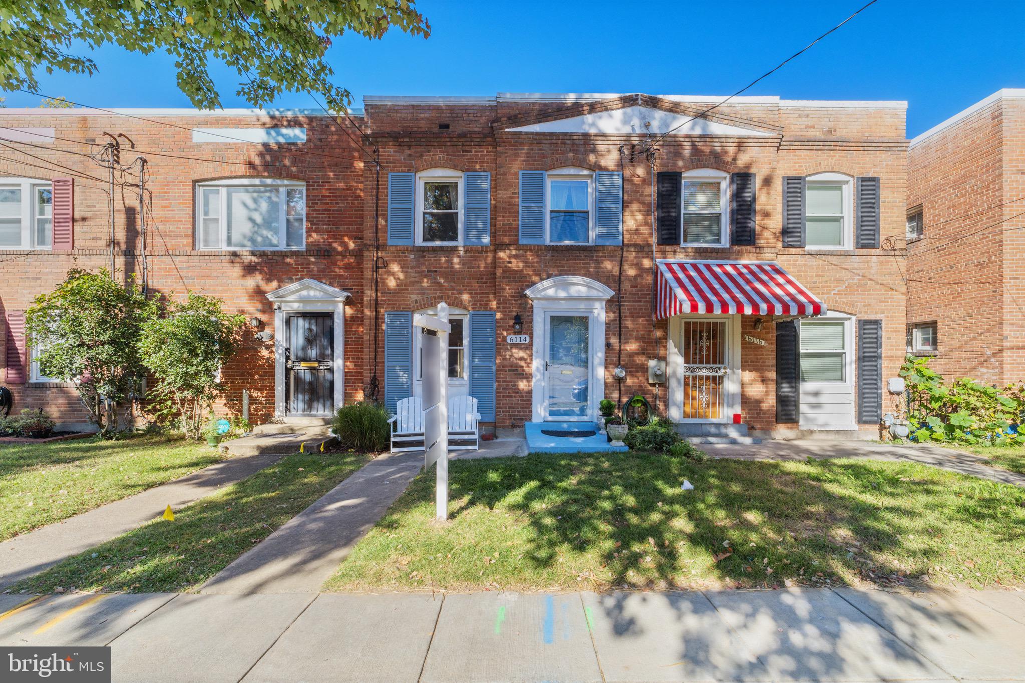 TAKOMA - Residential