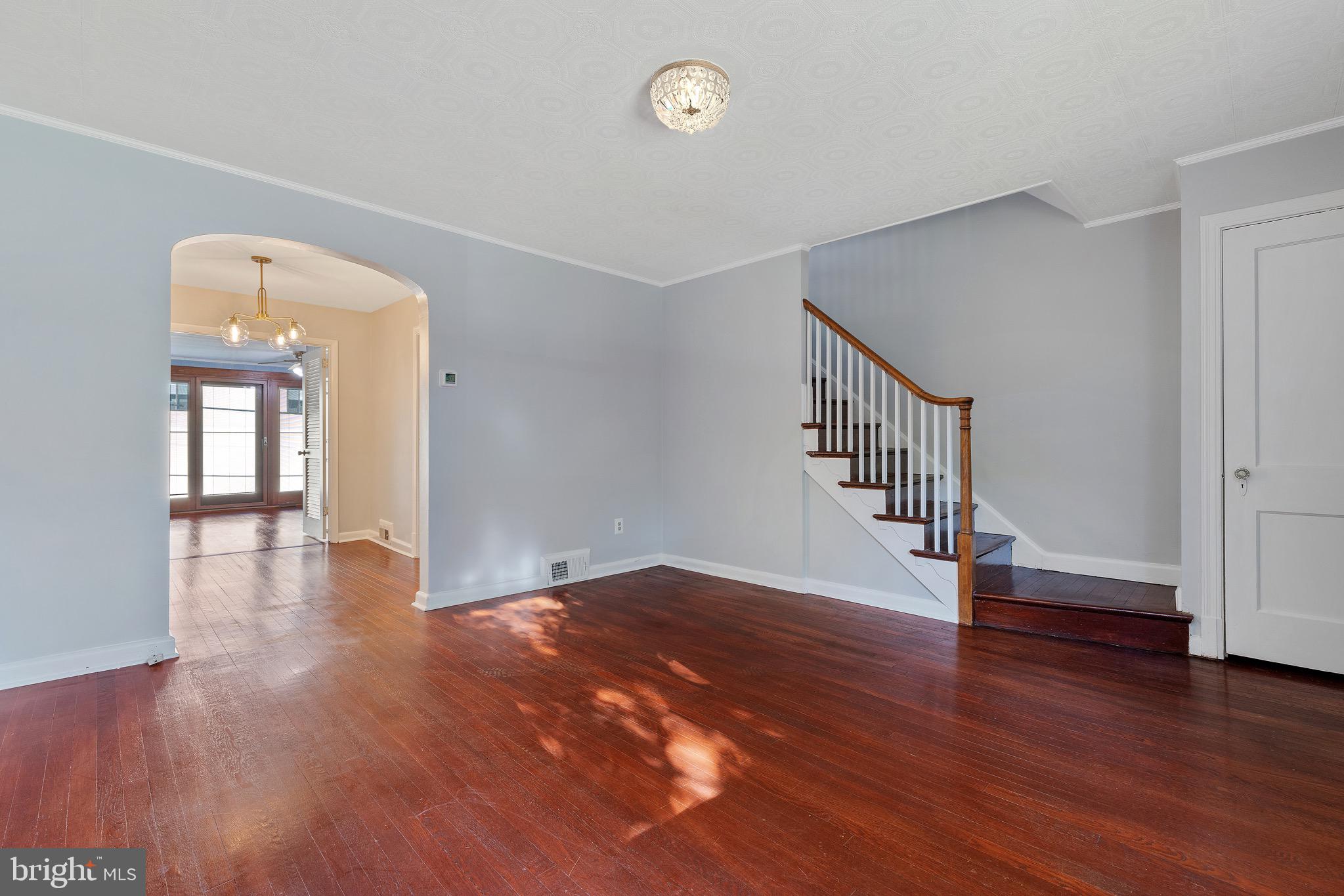 TAKOMA - Residential