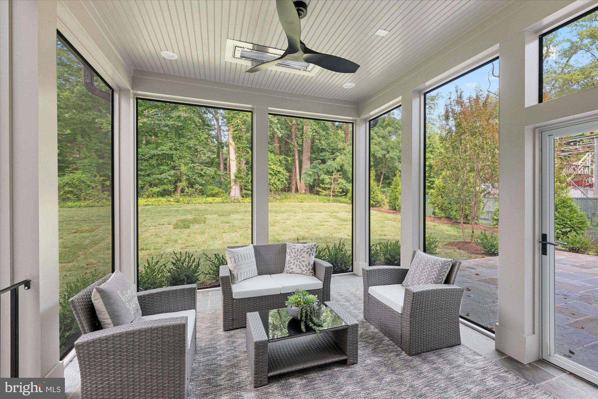 FRANKLIN PARK - Residential