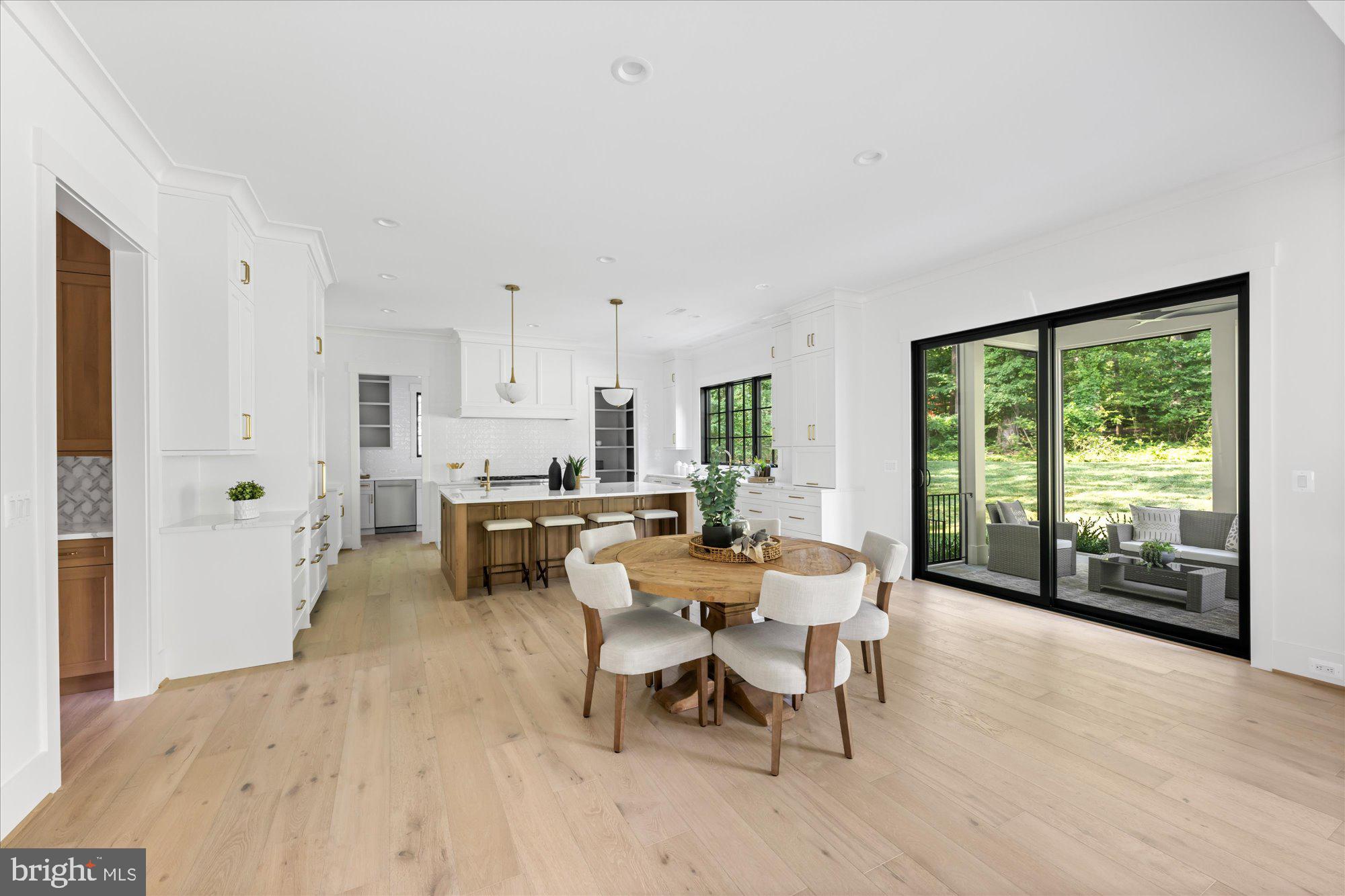 FRANKLIN PARK - Residential