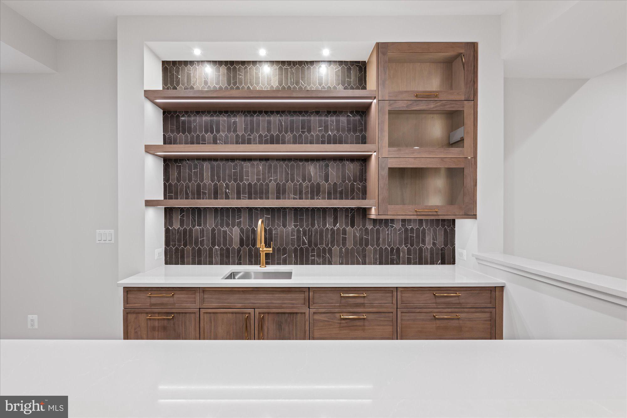 FRANKLIN PARK - Residential