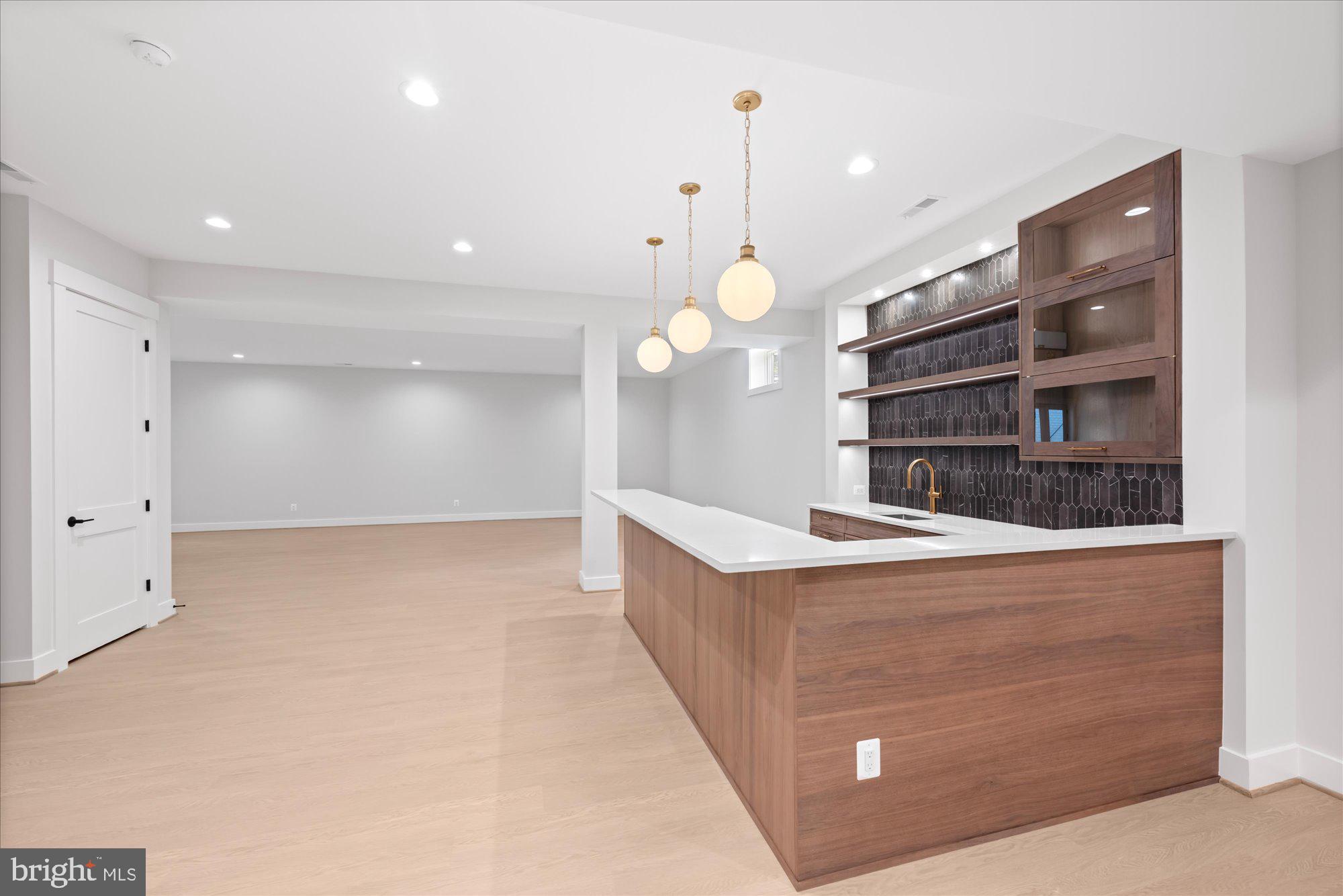 FRANKLIN PARK - Residential