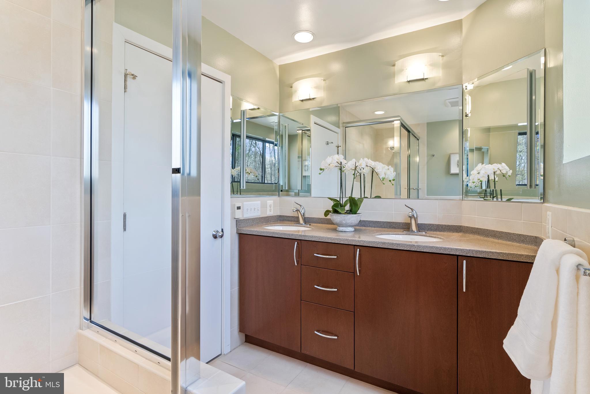 WALKER WOODS FARM - Residential