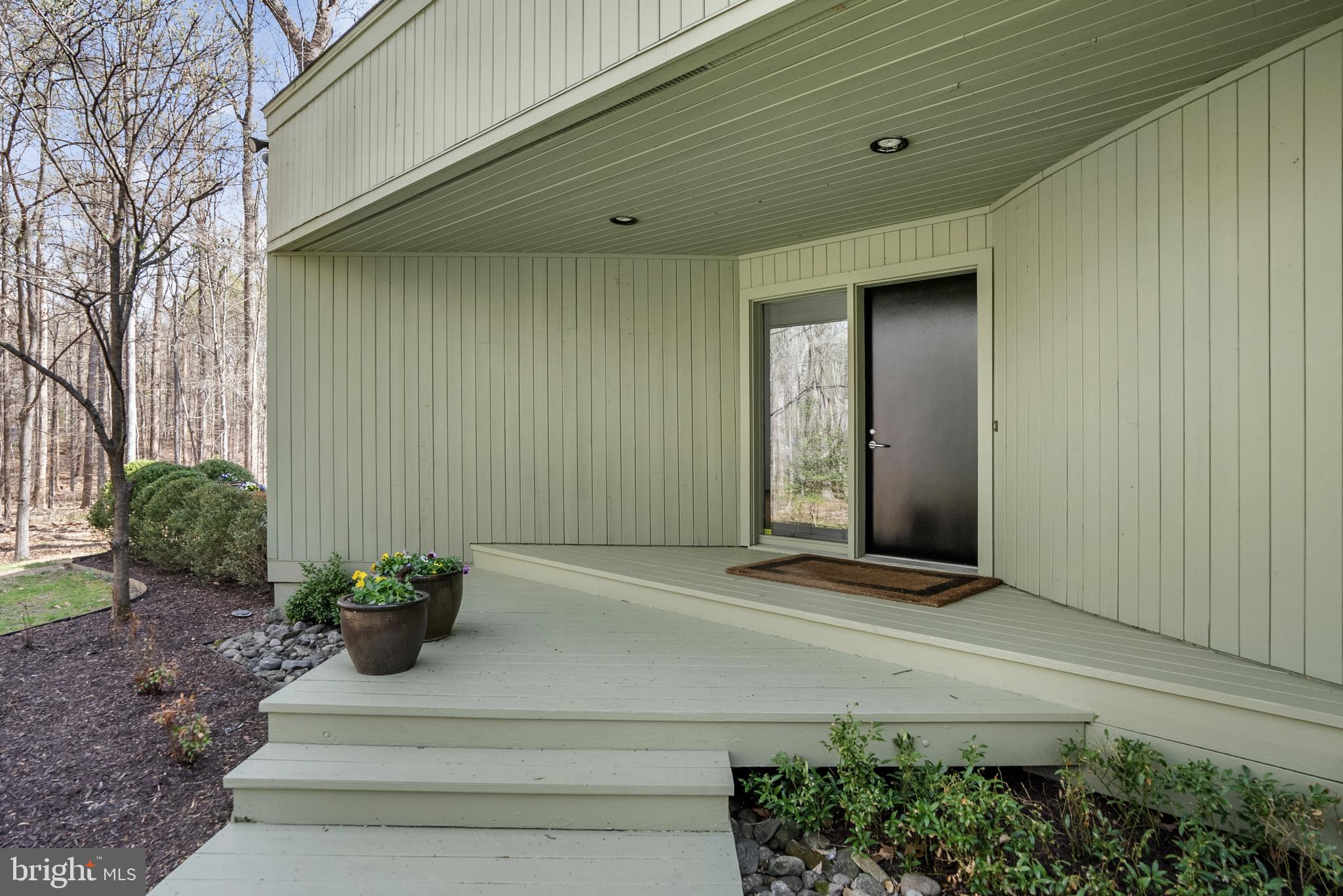 10116 WALKER WOODS DRIVE