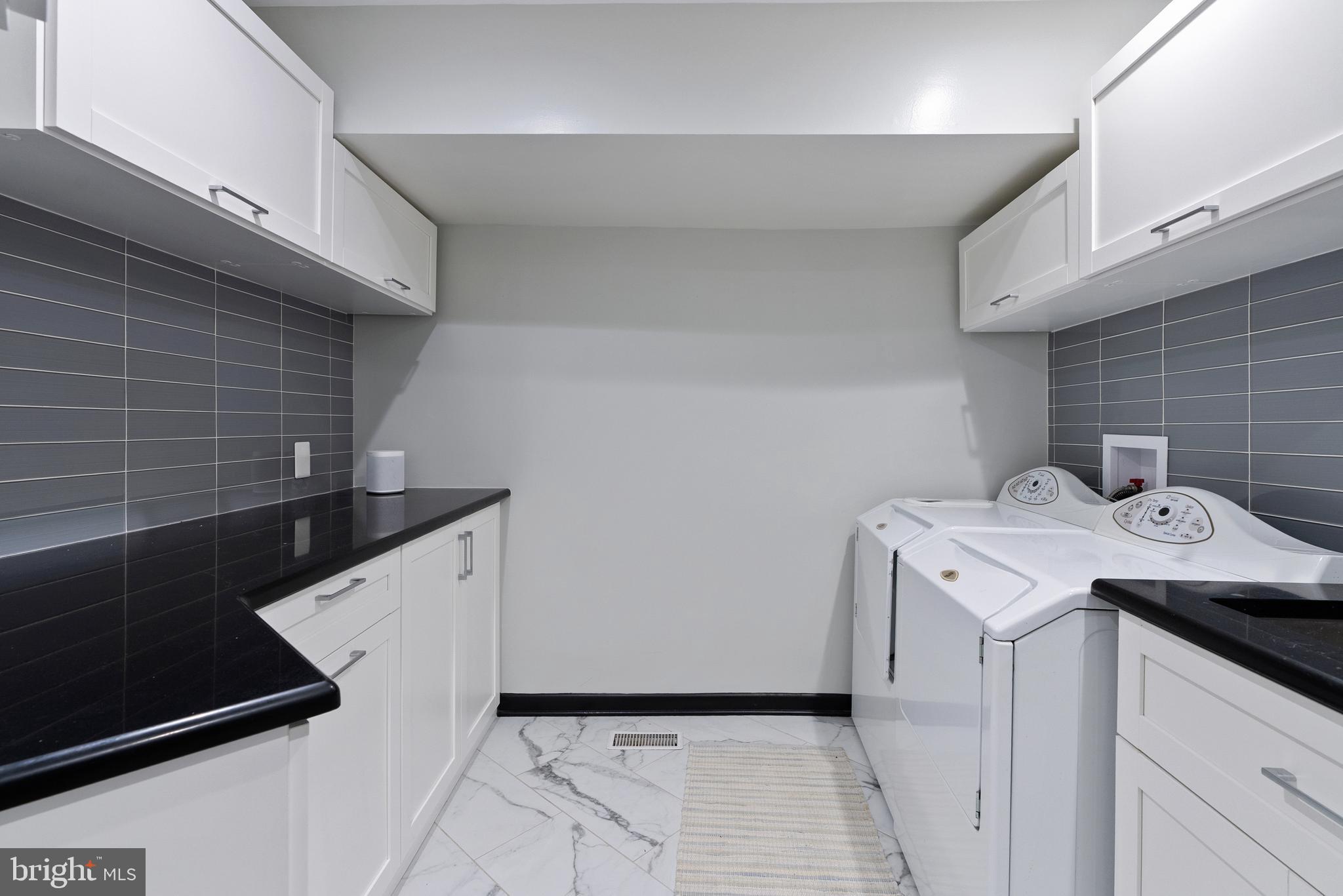 WALKER WOODS FARM - Residential