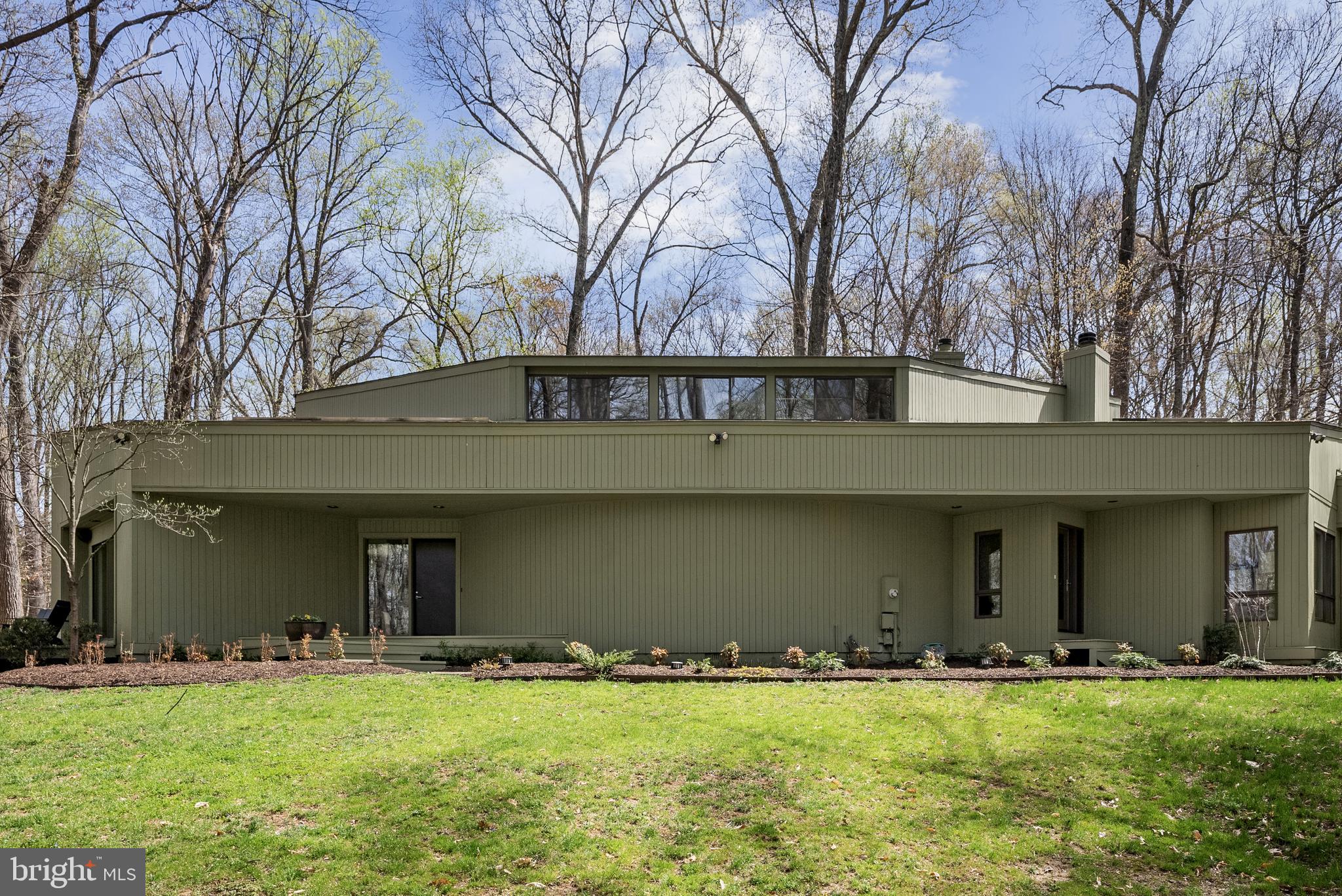 10116 WALKER WOODS DRIVE