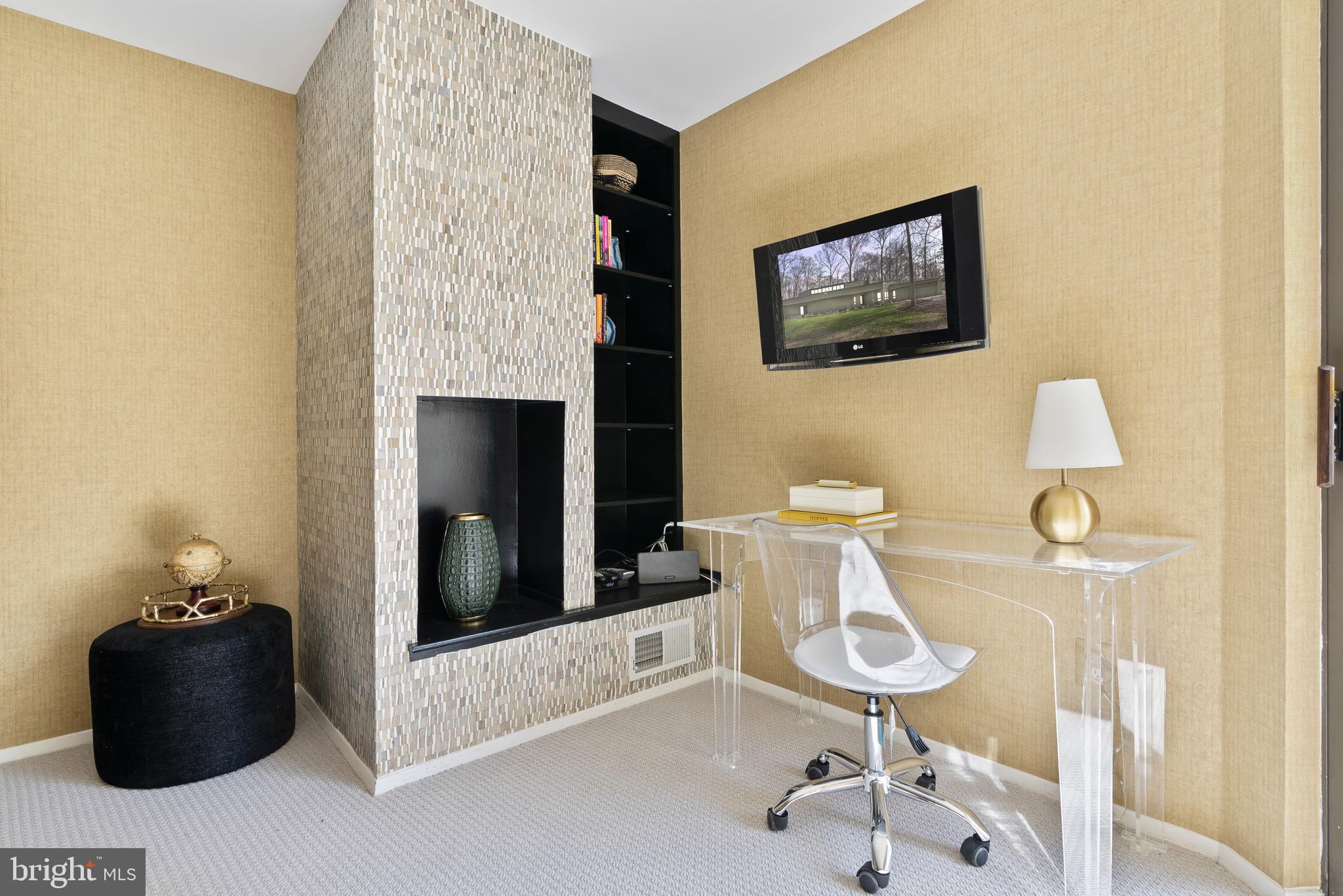 WALKER WOODS FARM - Residential