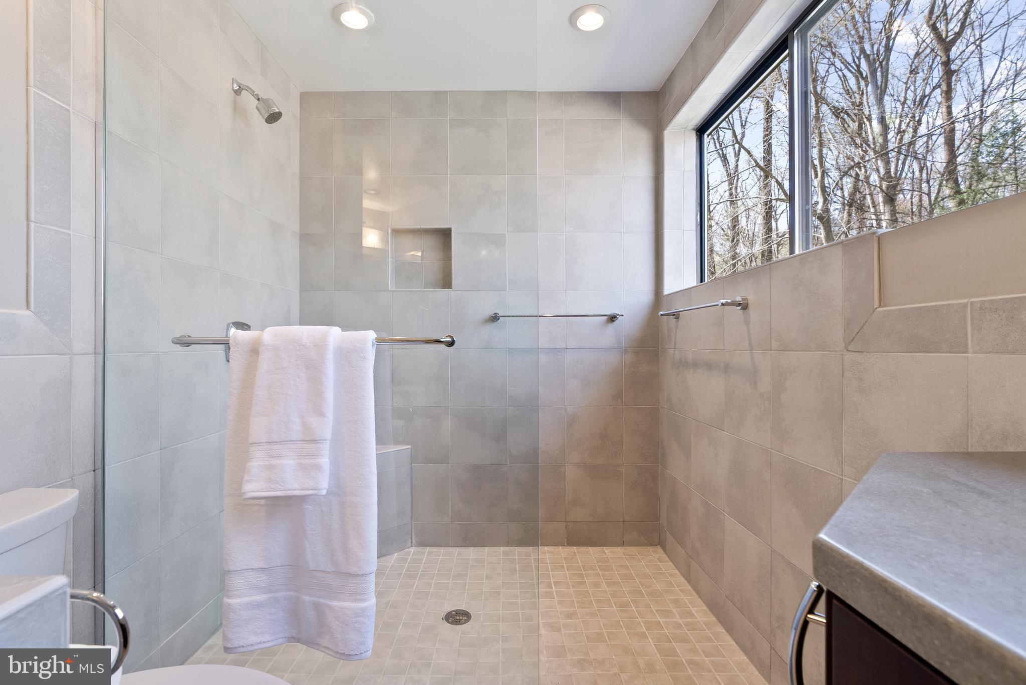 WALKER WOODS FARM - Residential