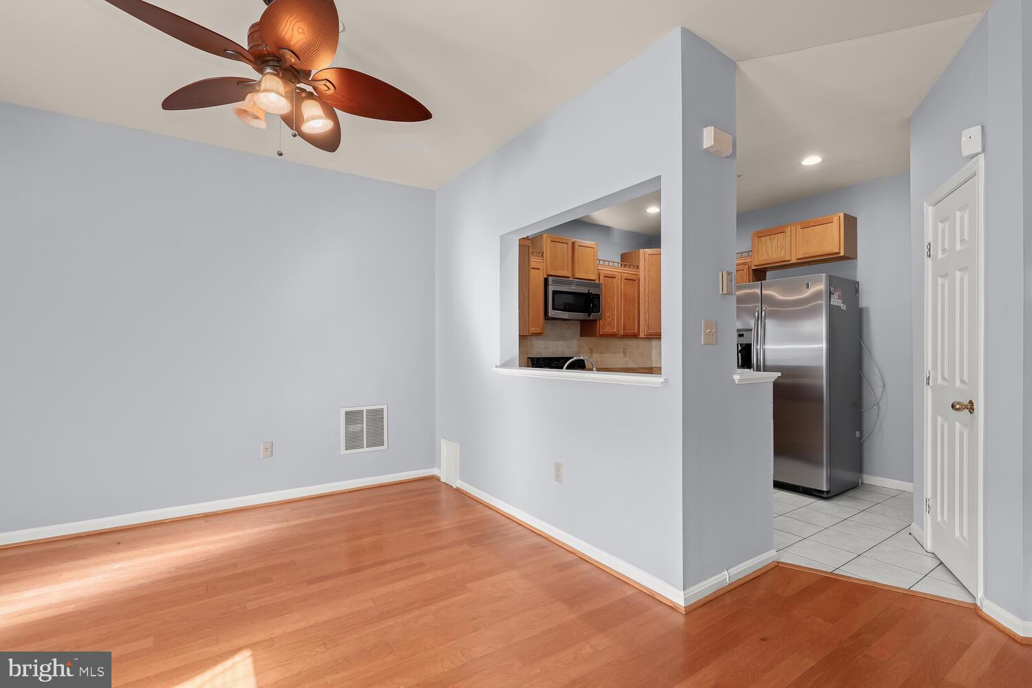 ENCLAVE AT SEVEN OAKS - Residential Lease