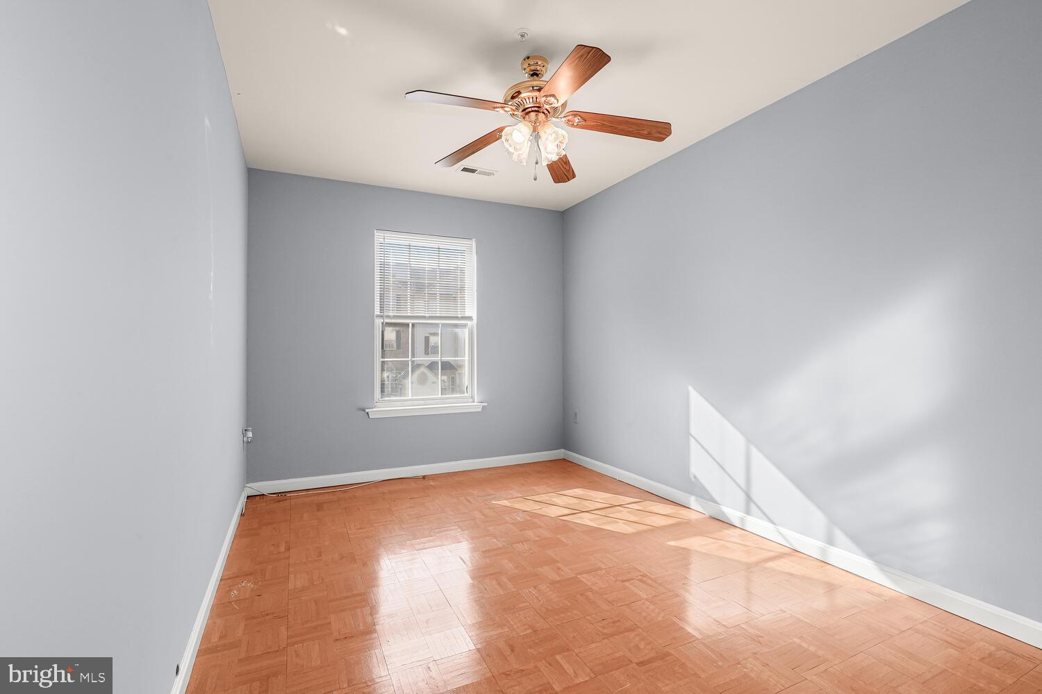 ENCLAVE AT SEVEN OAKS - Residential Lease