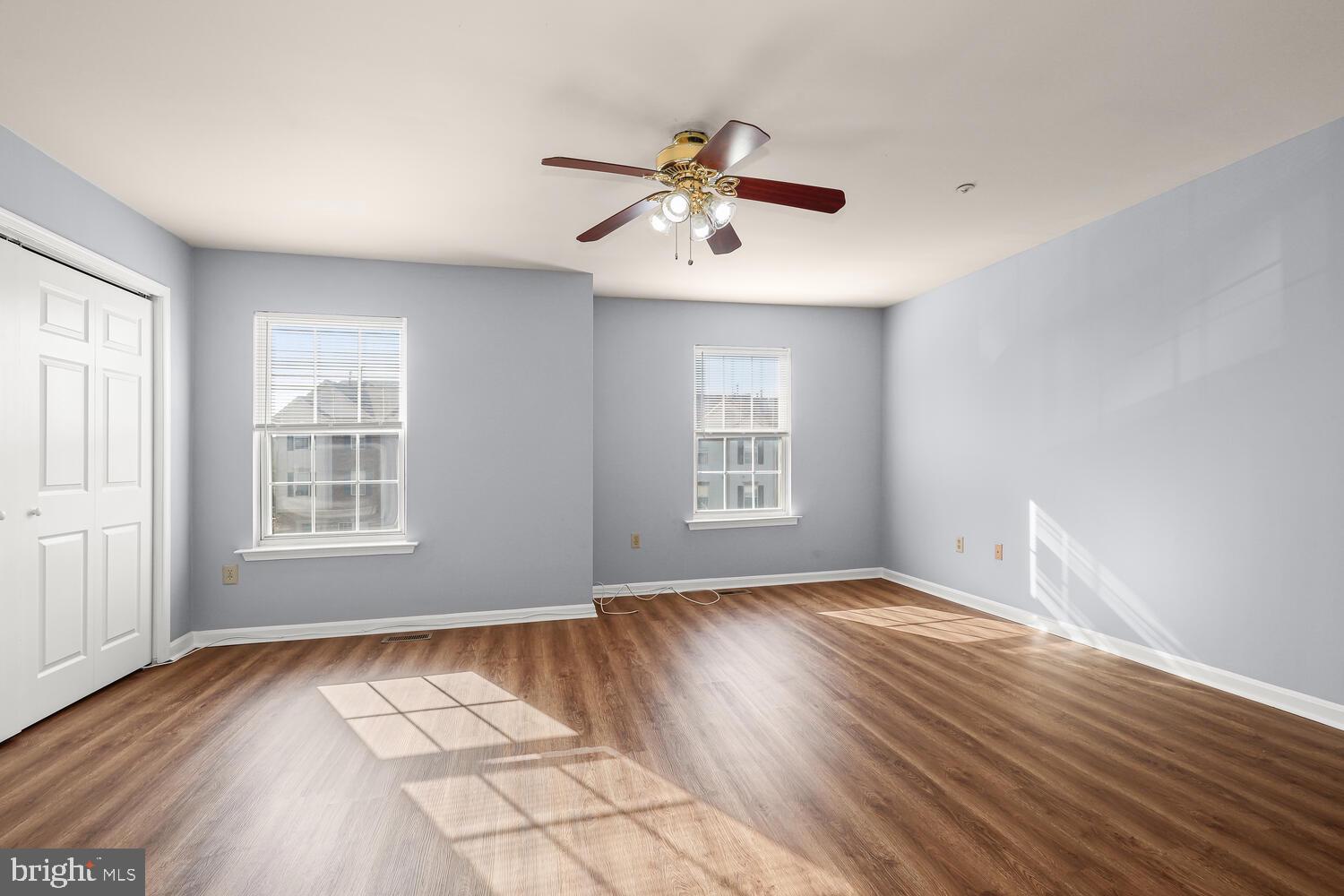 ENCLAVE AT SEVEN OAKS - Residential Lease