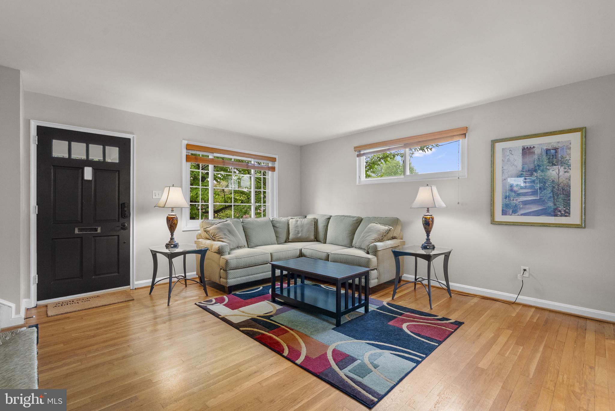 WHEATON WOODS - Residential