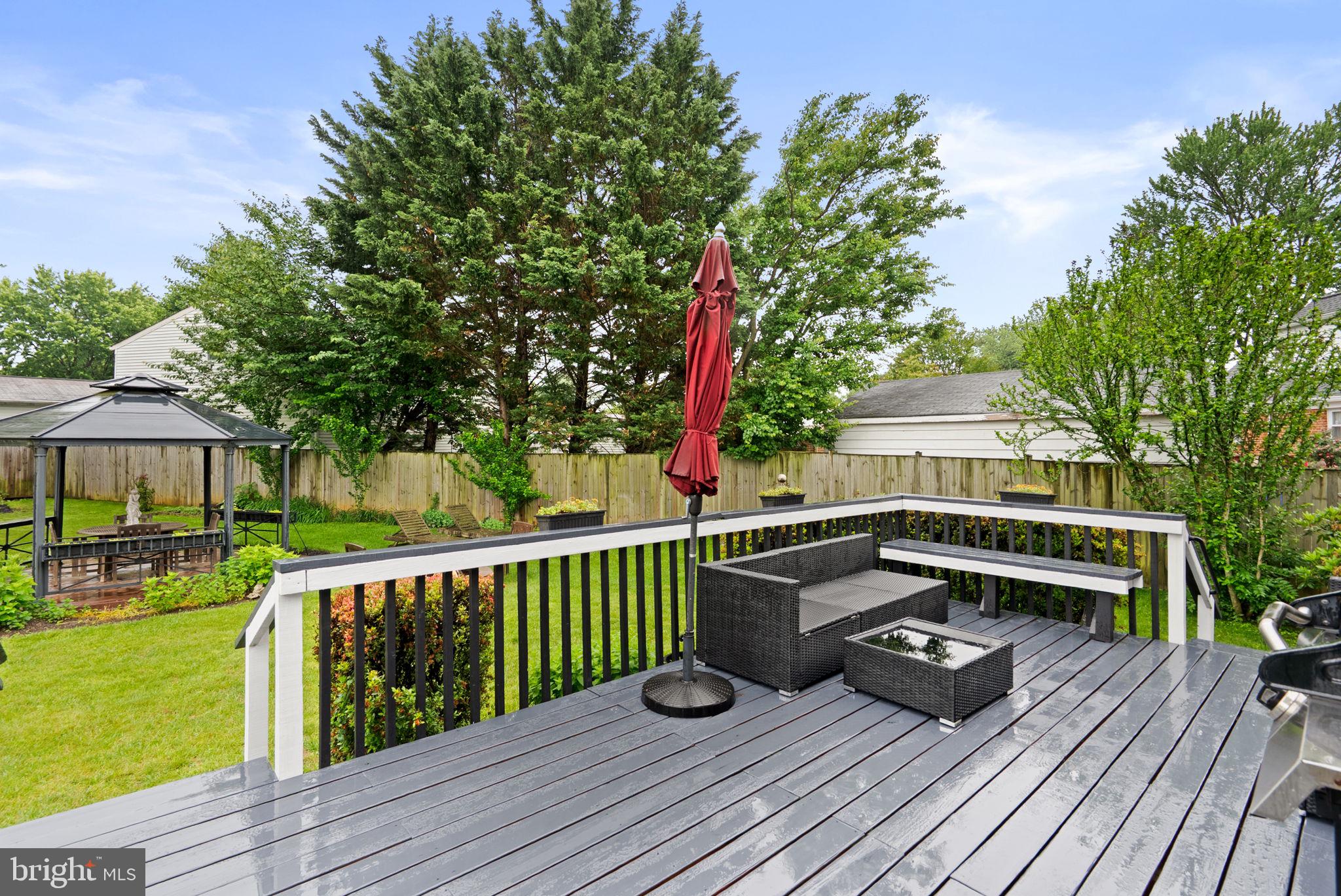 WHEATON WOODS - Residential