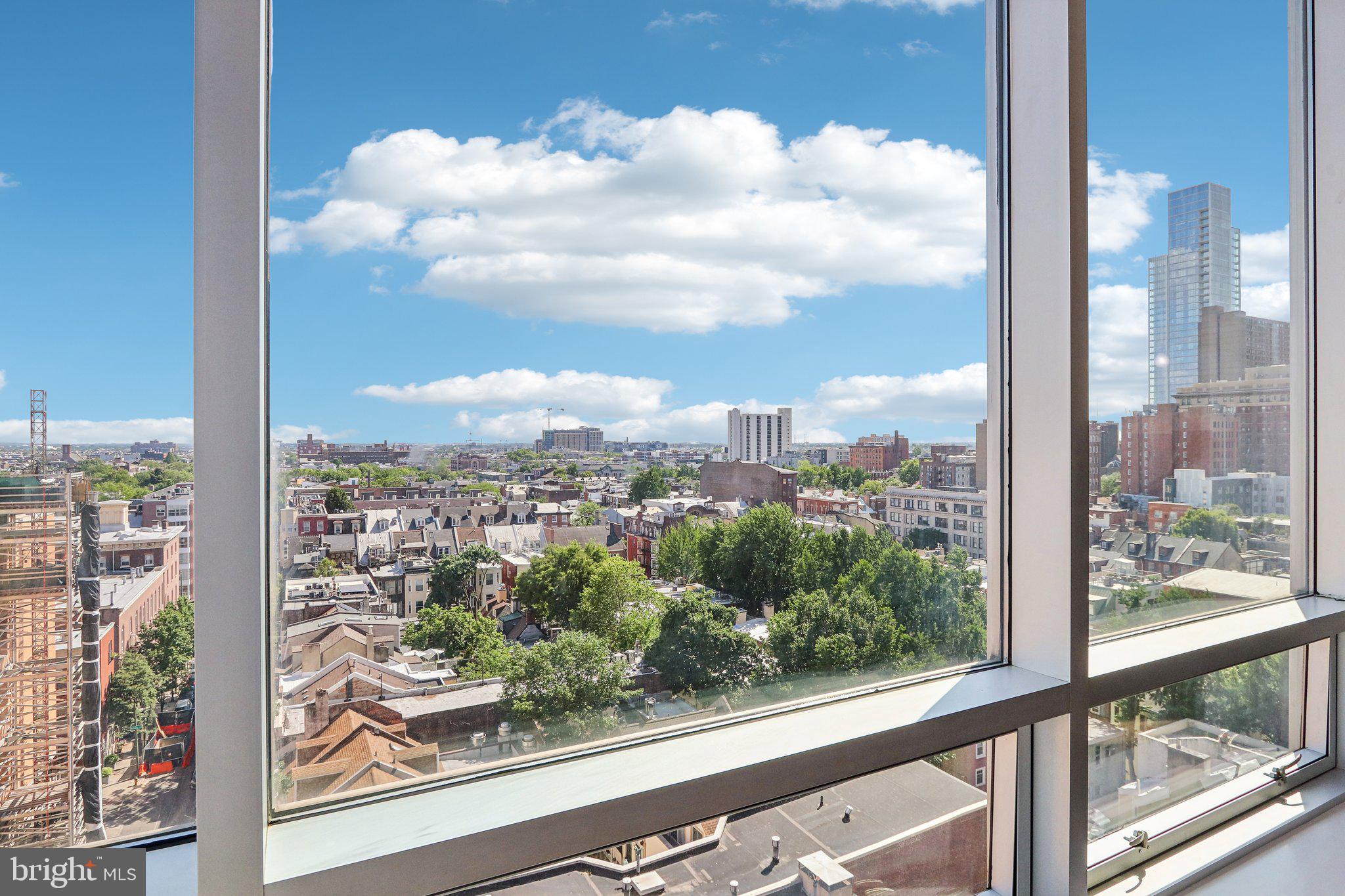 WASHINGTON SQ WEST - Residential