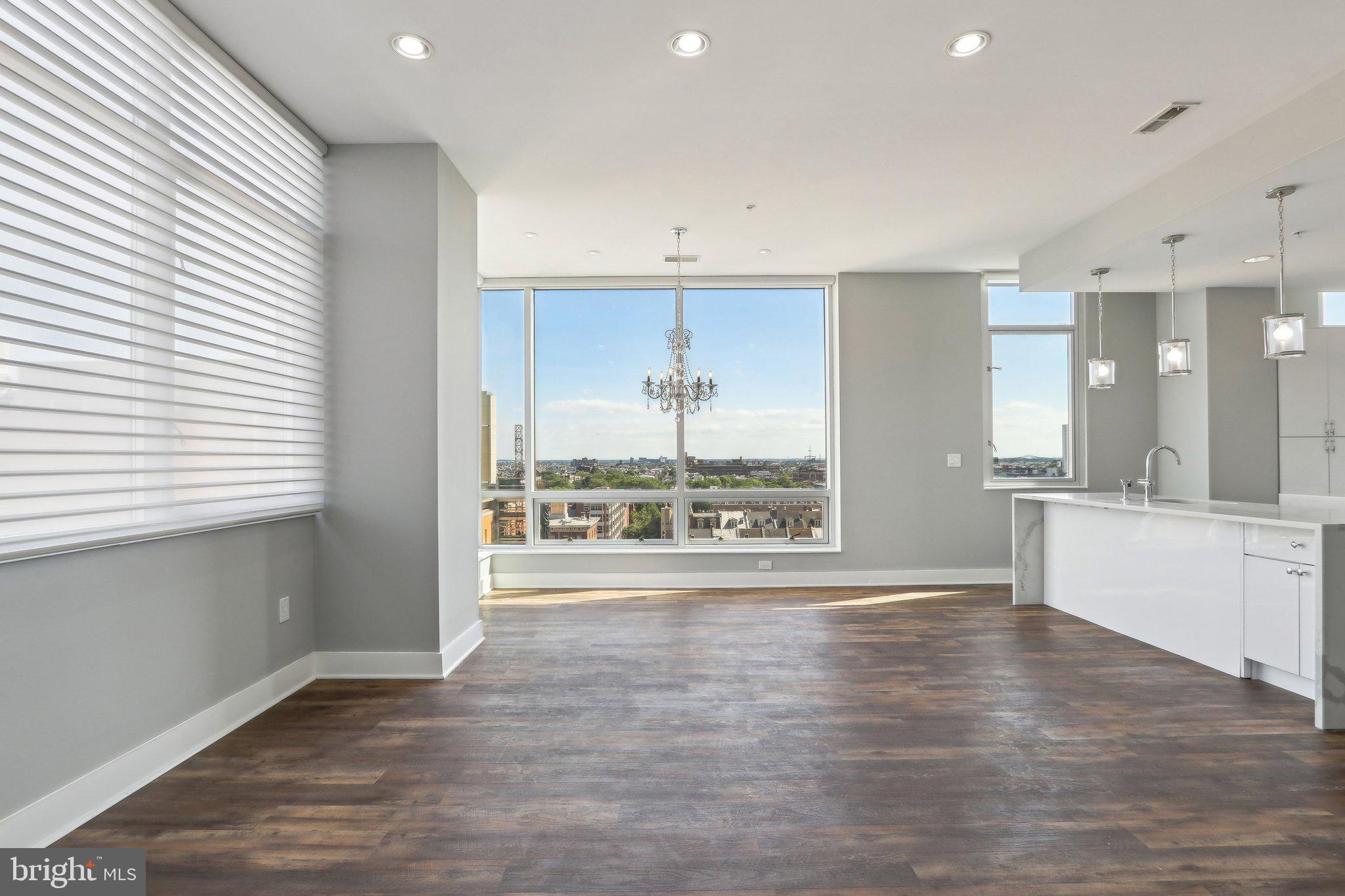 WASHINGTON SQ WEST - Residential