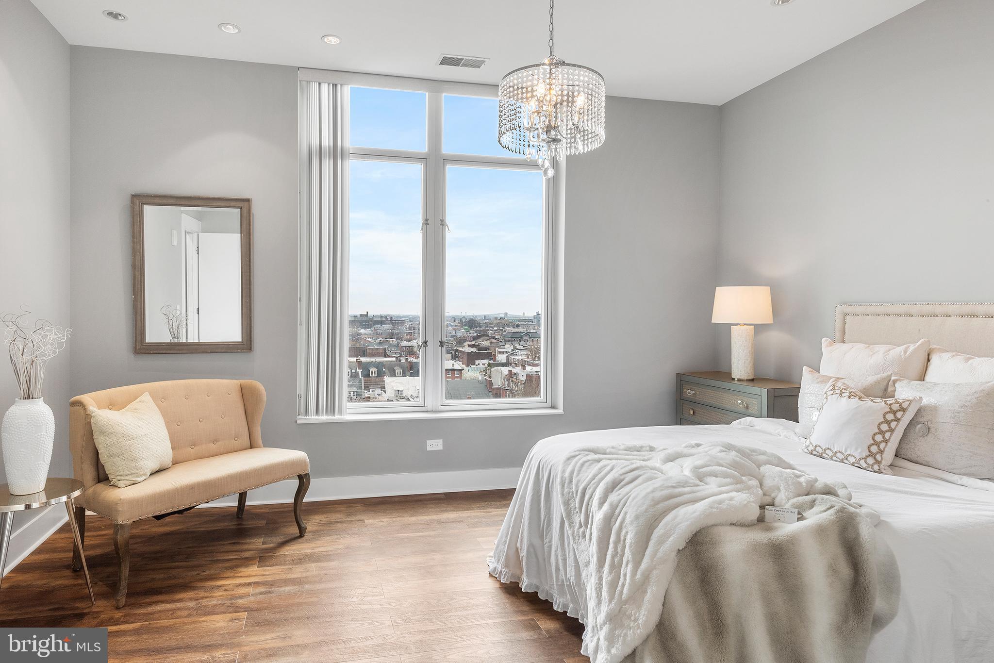 WASHINGTON SQ WEST - Residential