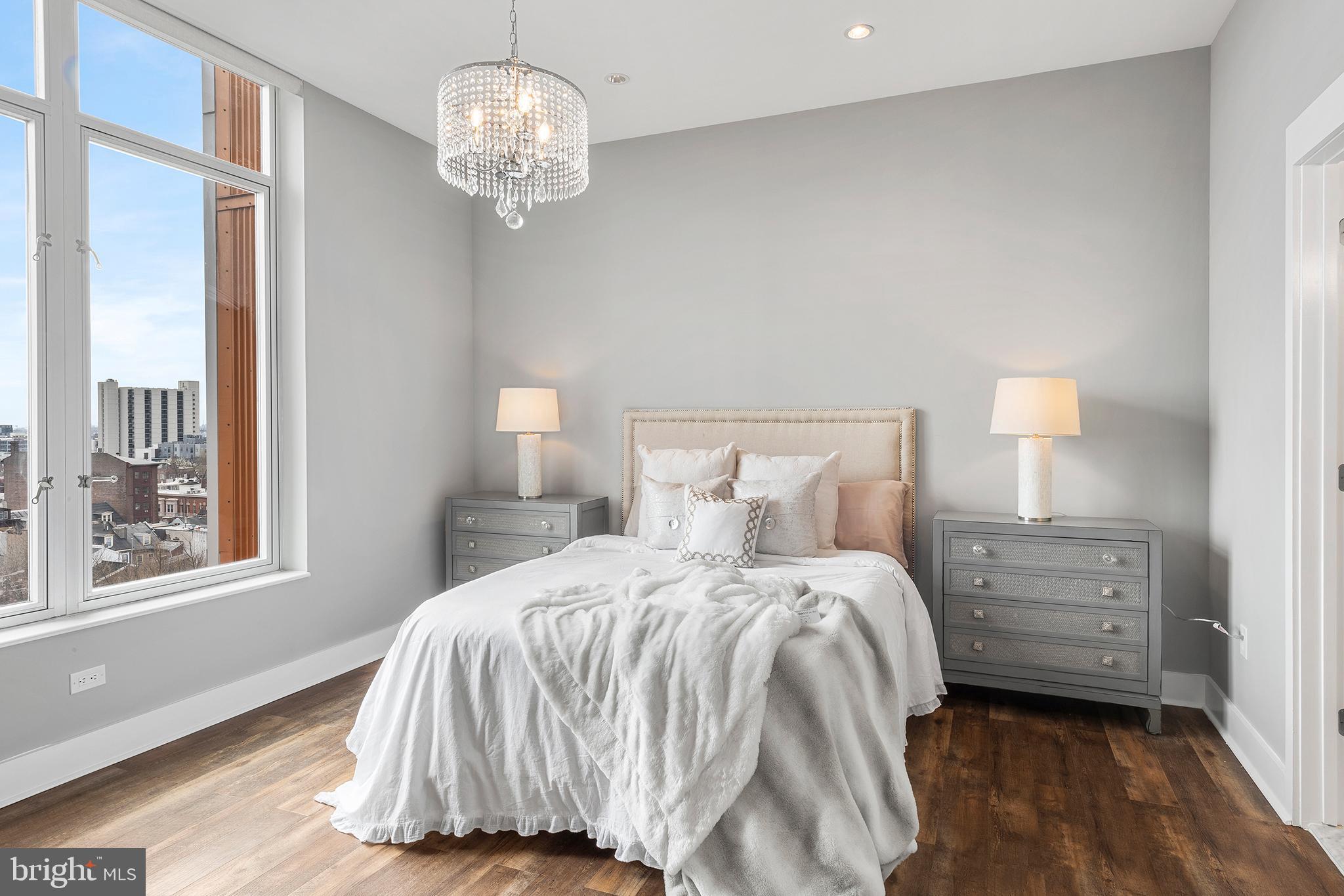 WASHINGTON SQ WEST - Residential