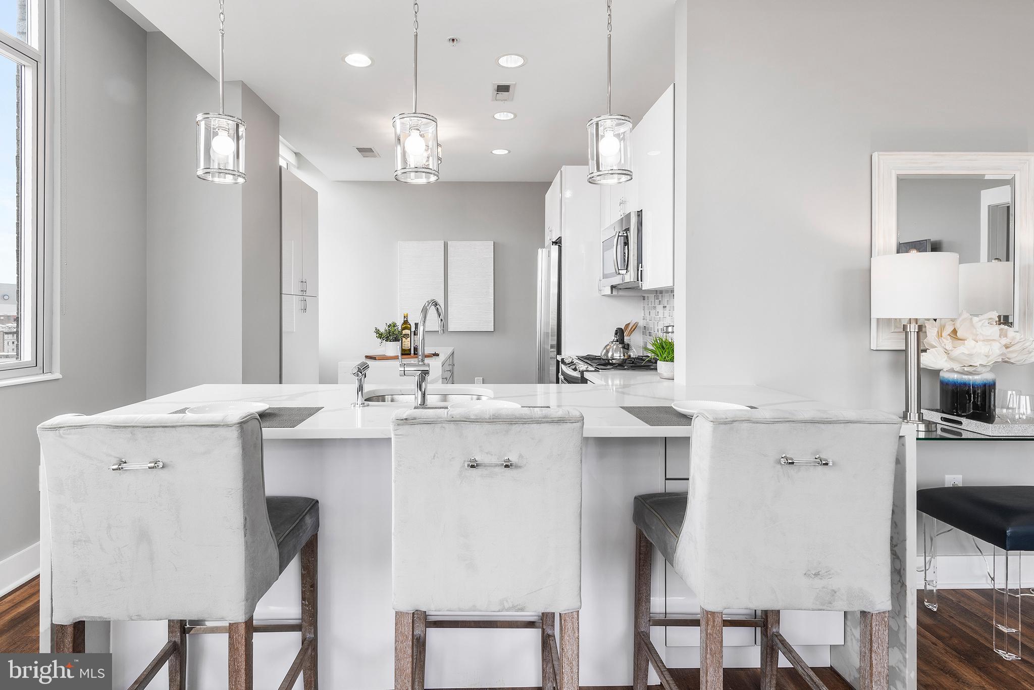 WASHINGTON SQ WEST - Residential