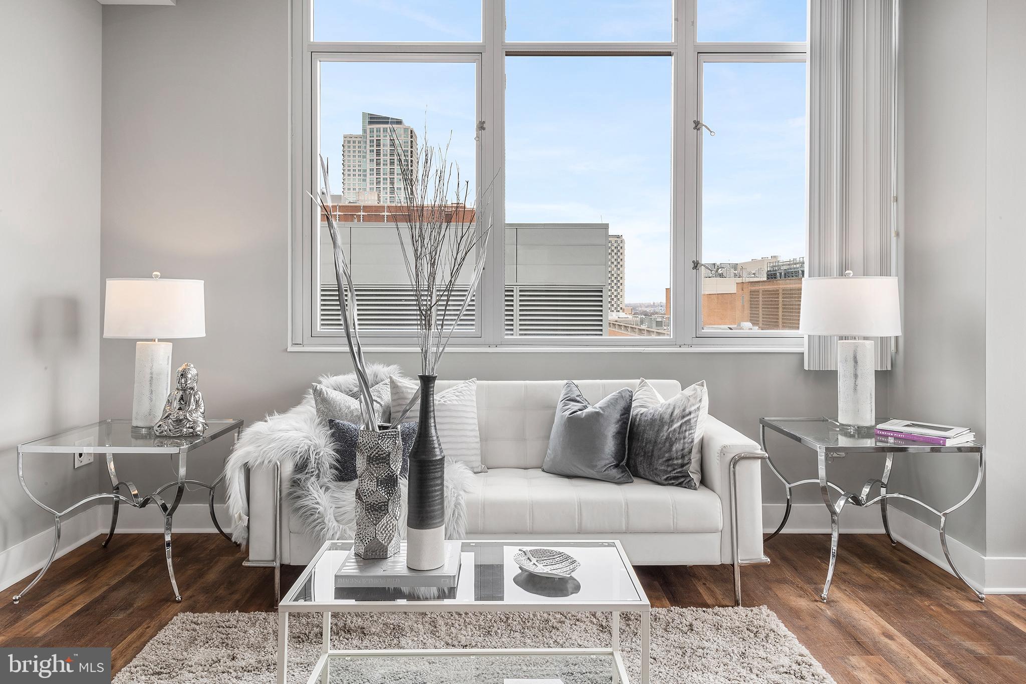 WASHINGTON SQ WEST - Residential