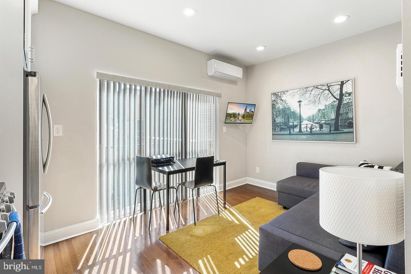 FISHTOWN - Residential Lease