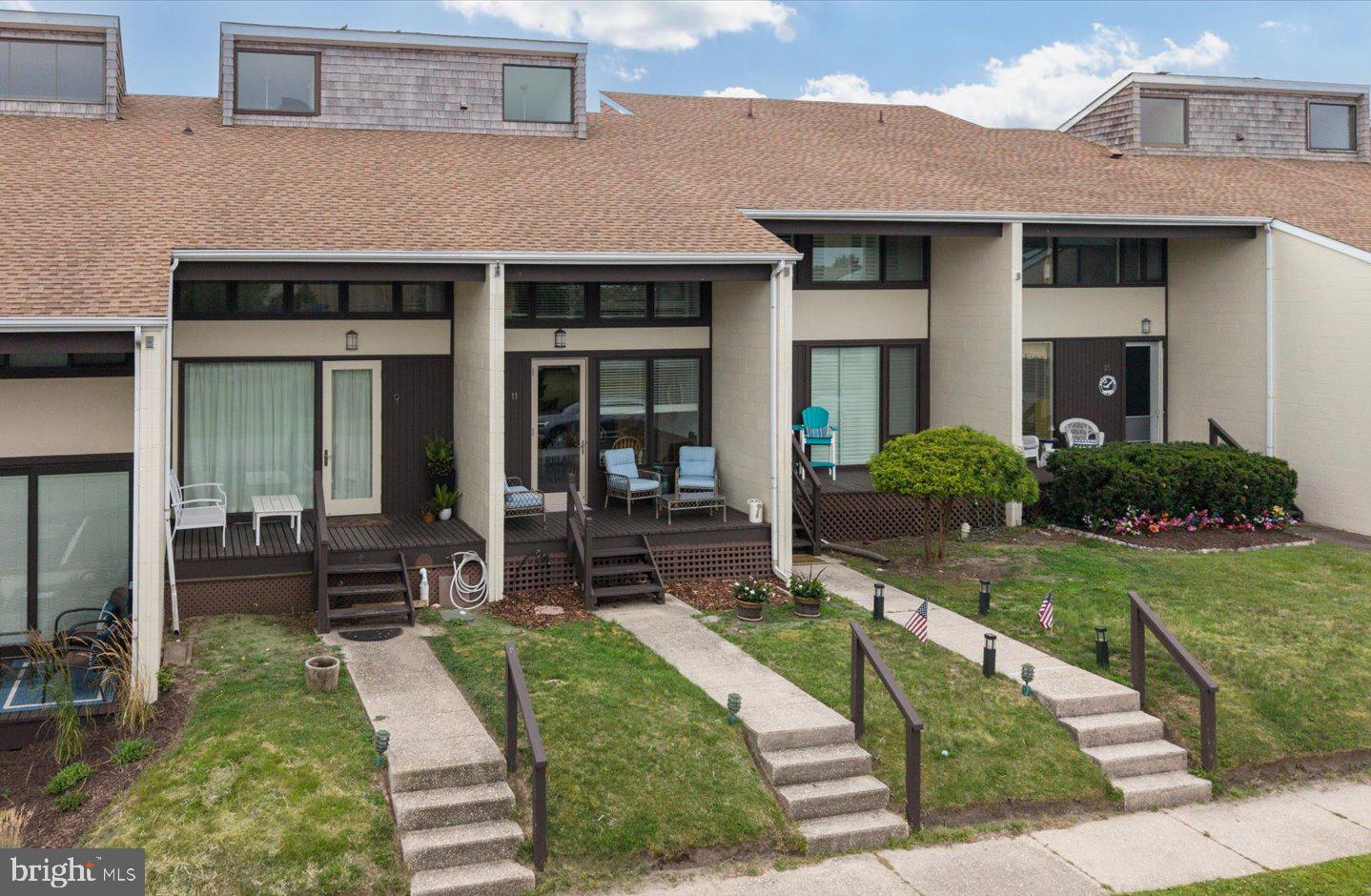 11 S RODNEY DRIVE