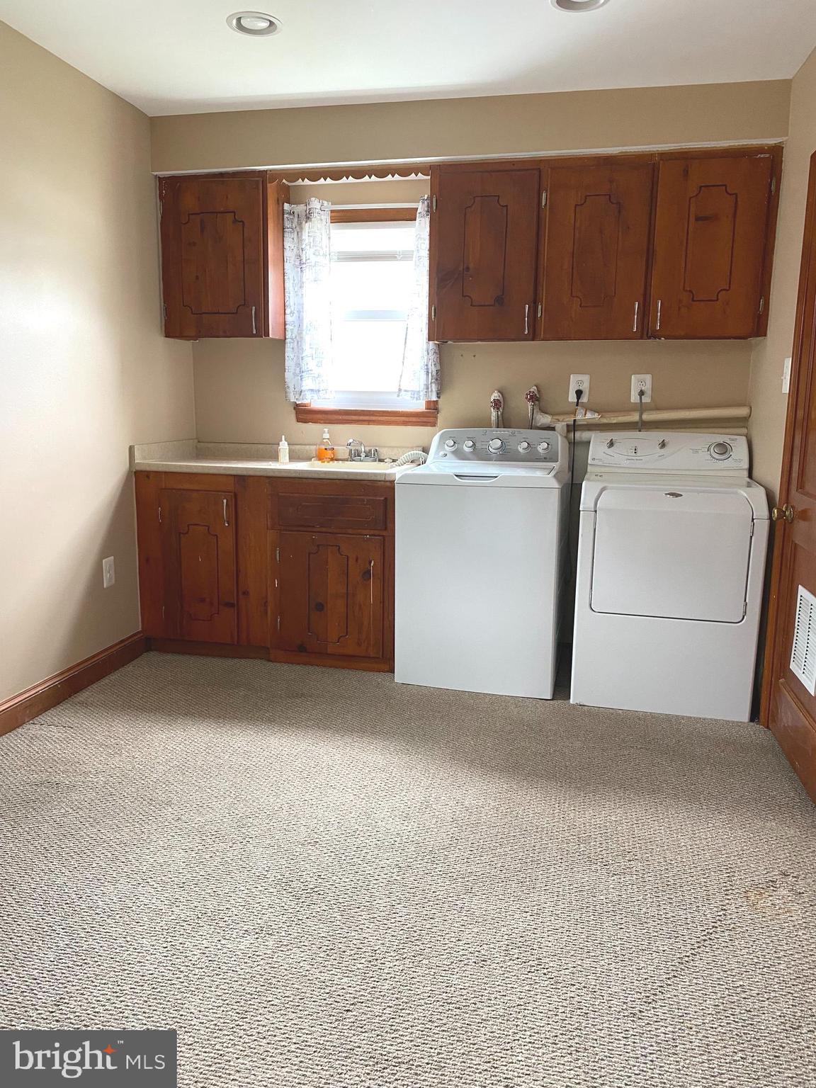 LINTHICUM HEIGHTS - Residential