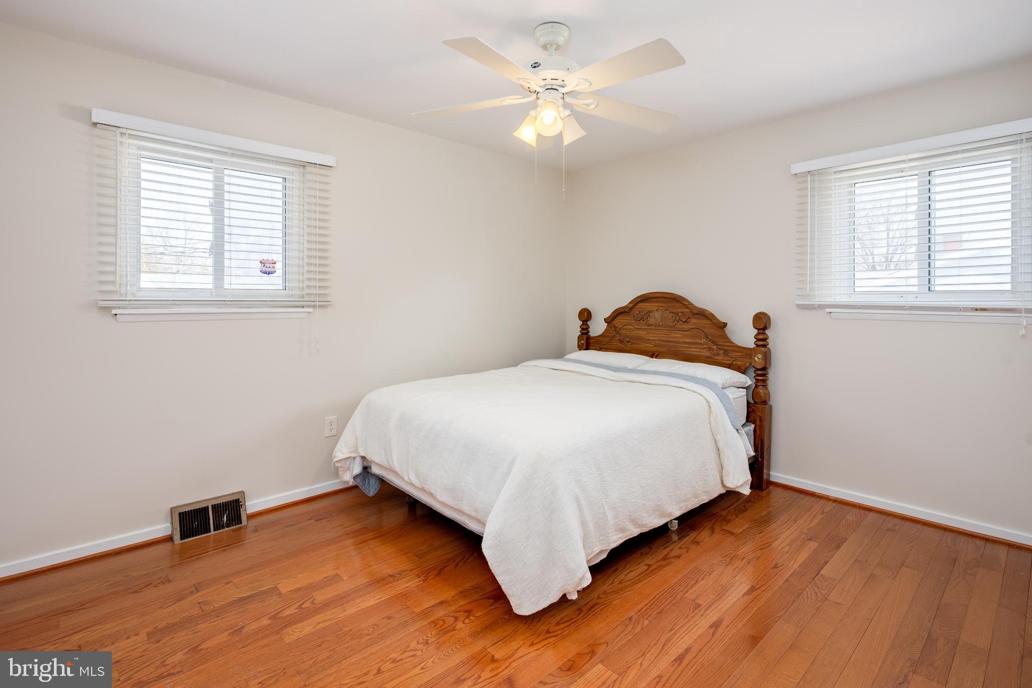 SUBURBIA - Residential