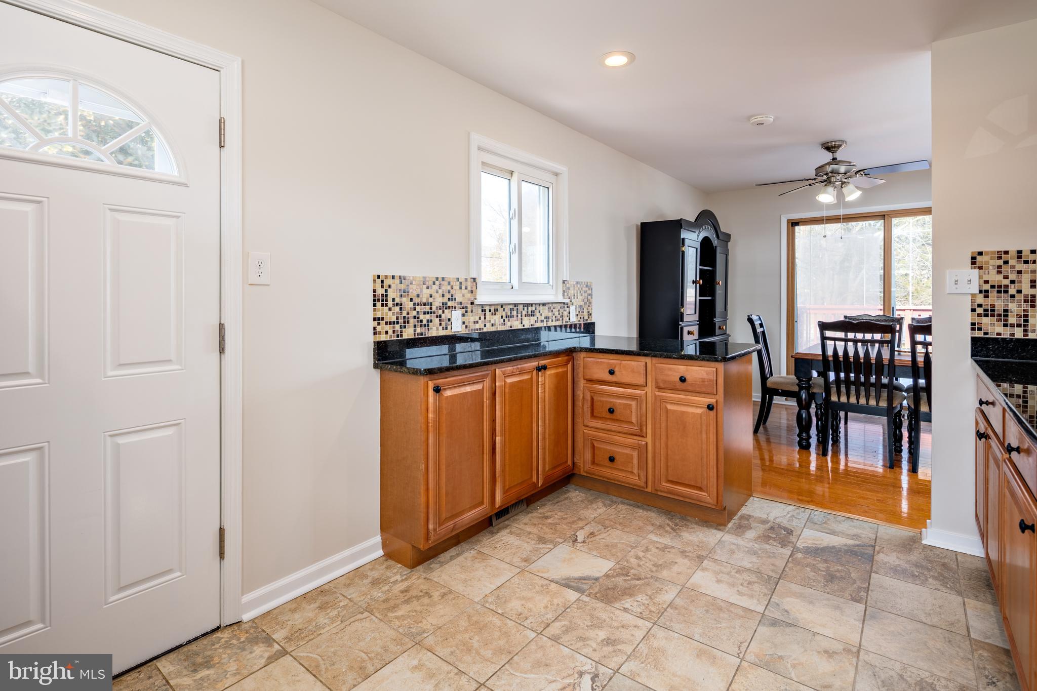 SUBURBIA - Residential