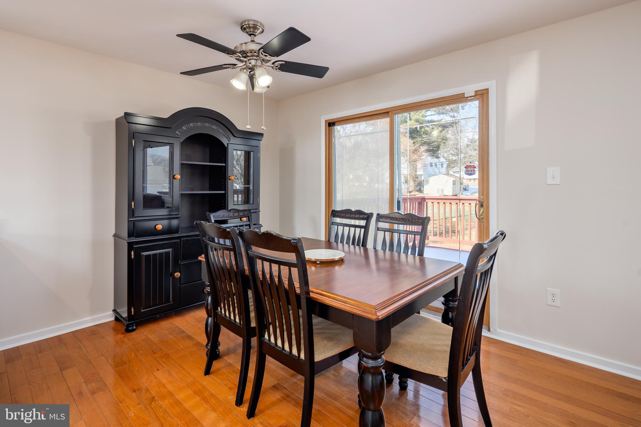 SUBURBIA - Residential