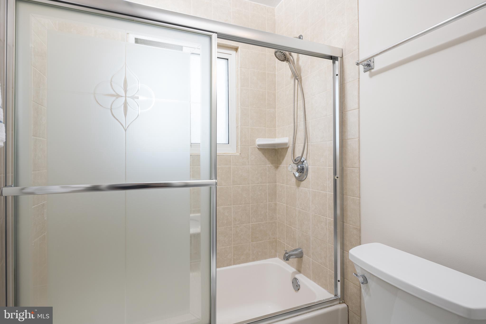 SUBURBIA - Residential