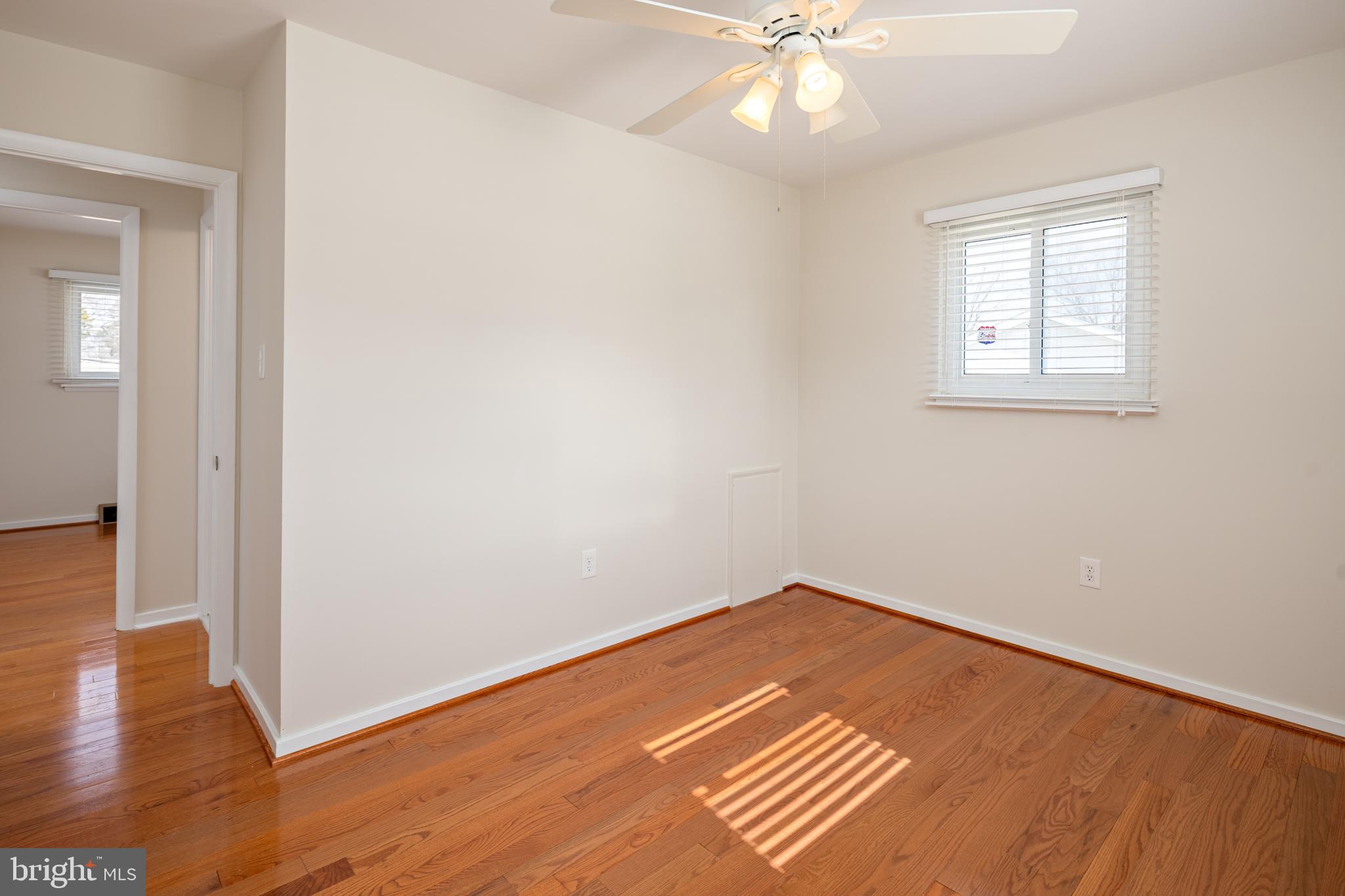 SUBURBIA - Residential