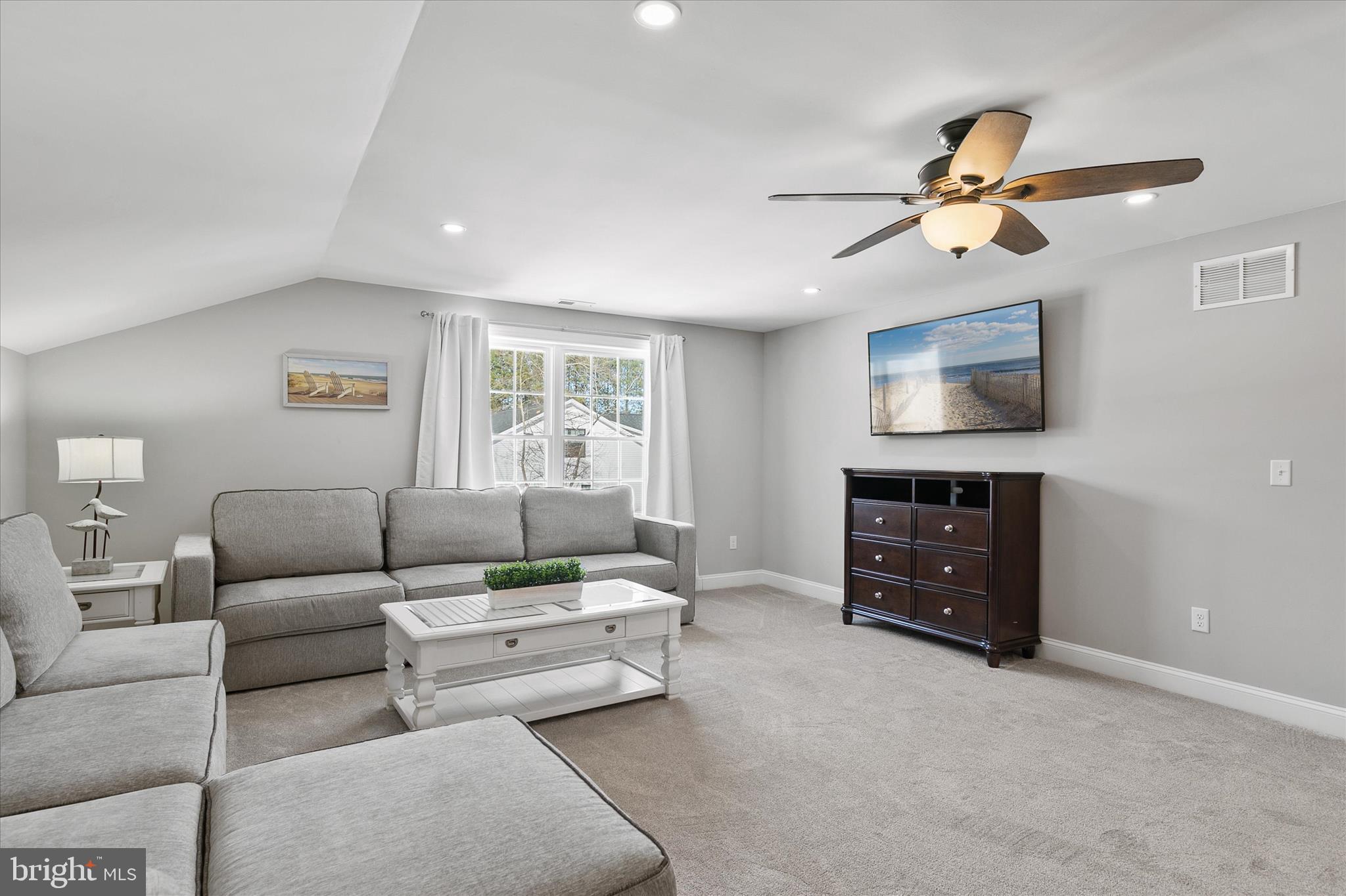 BURTON ACRES - Residential