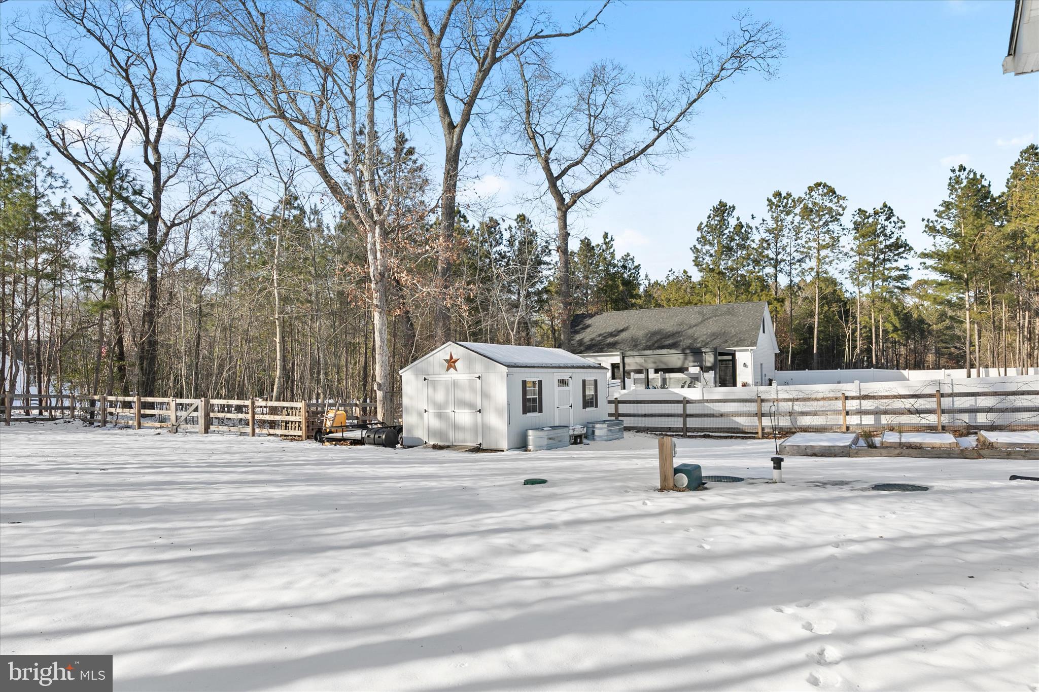 BURTON ACRES - Residential