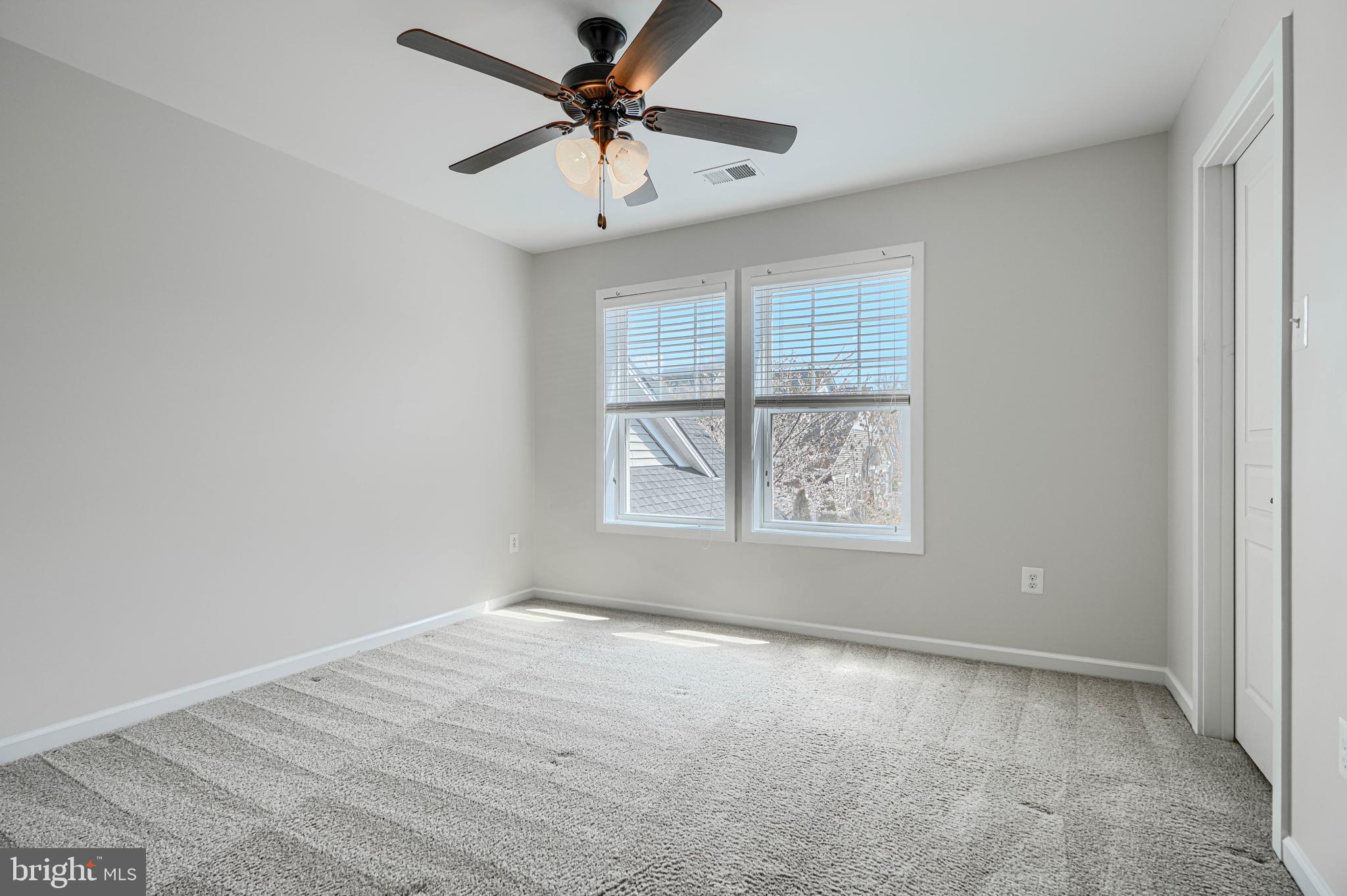 TWO RIVERS - Residential