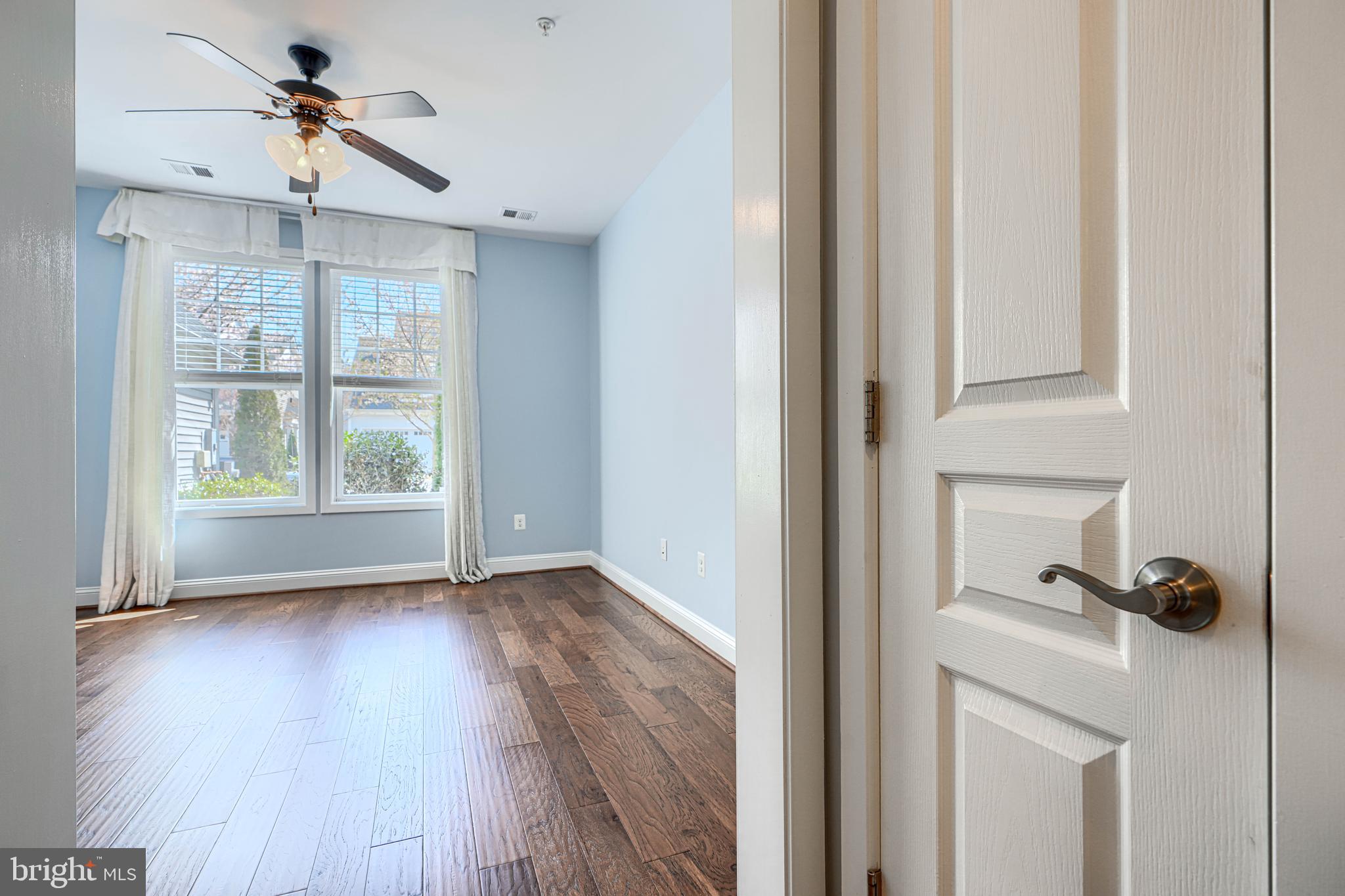 TWO RIVERS - Residential