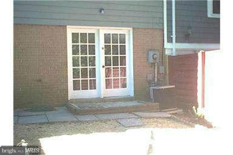 GREENWICH HILL - Residential Lease