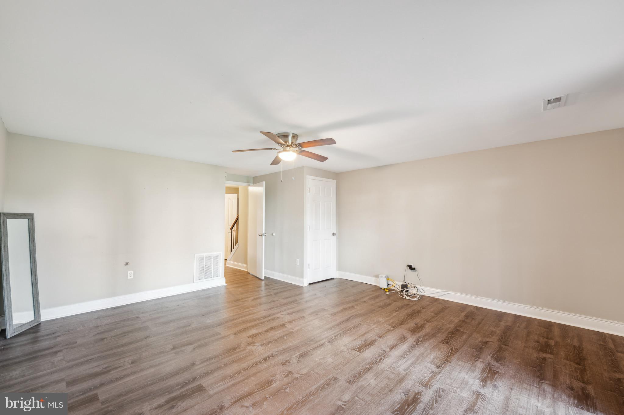 WATERFORD - Residential