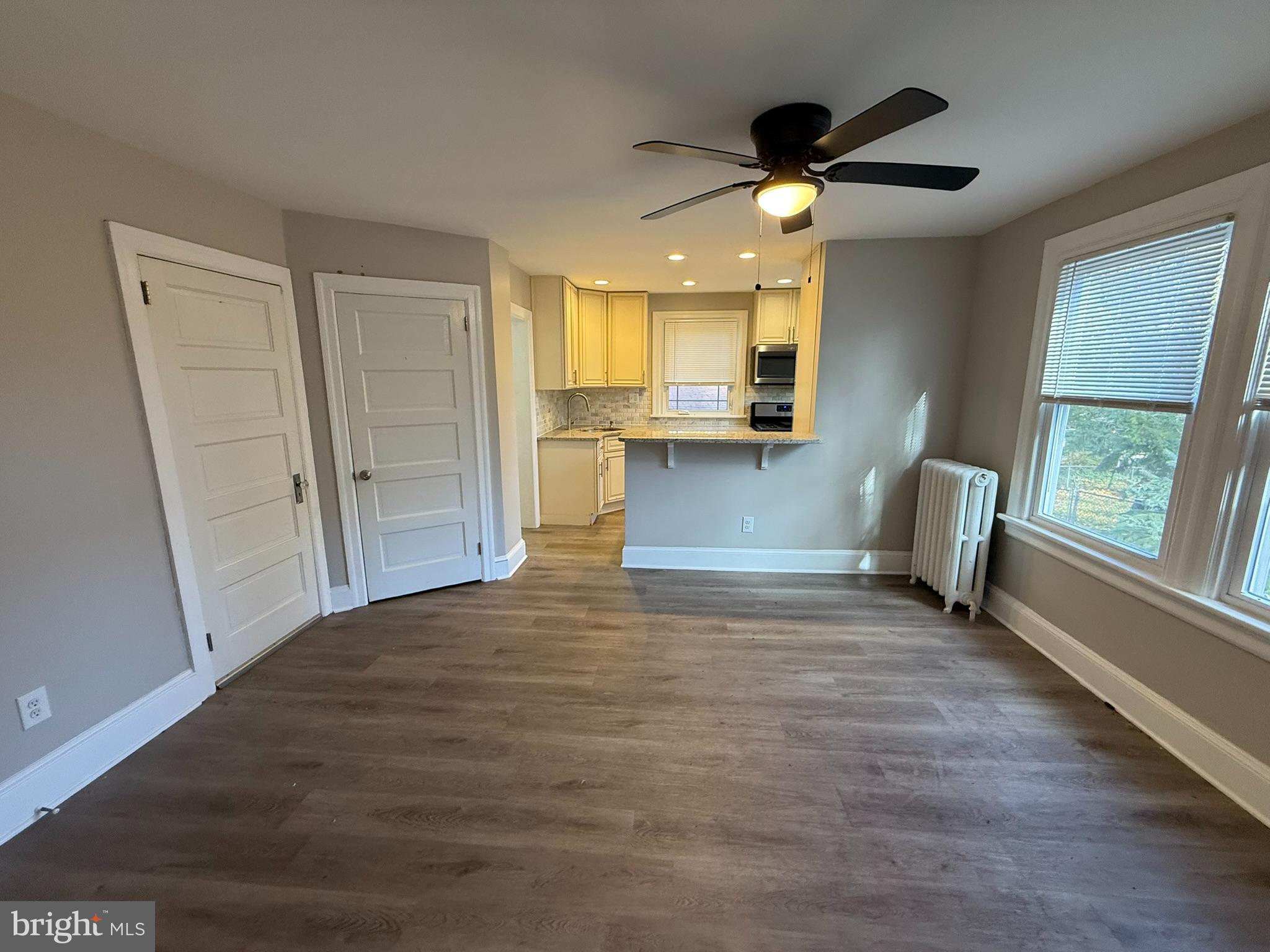 GLENSIDE - Residential