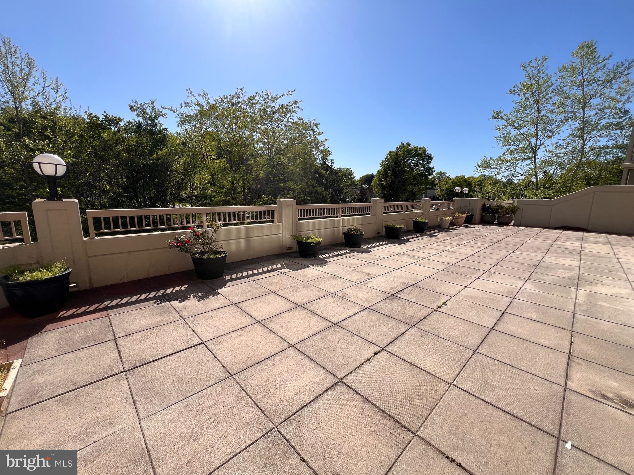 3210 N LEISURE WORLD BOULEVARD 121