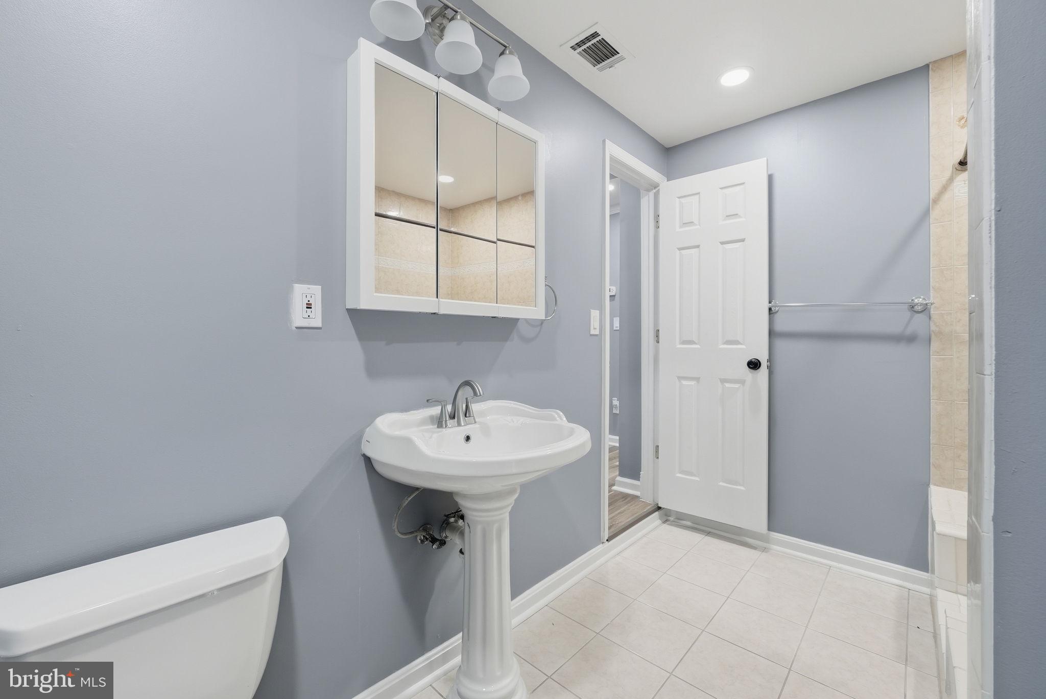 MARUMSCO WOODS - Residential Lease