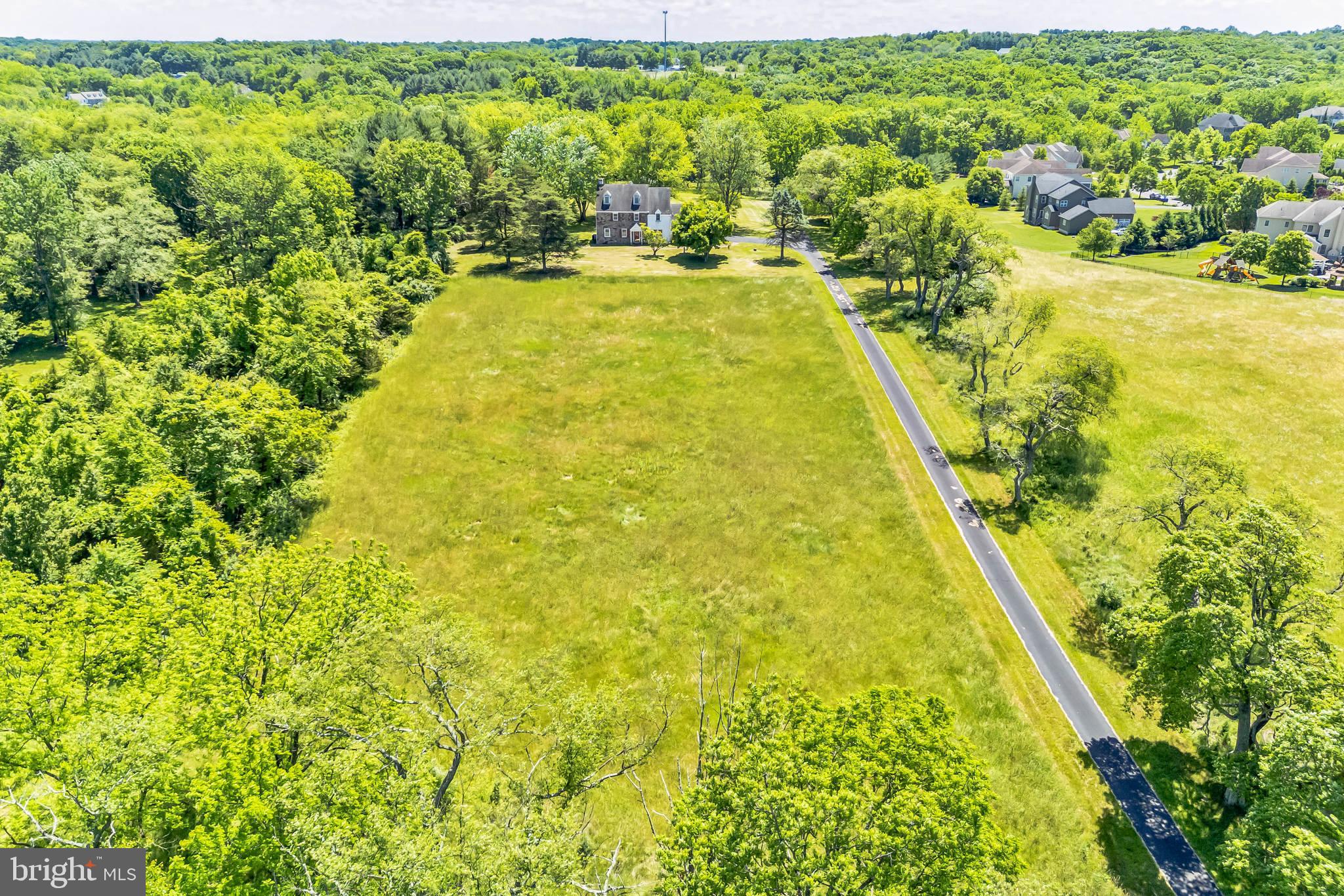 JERICHO HILL - Residential